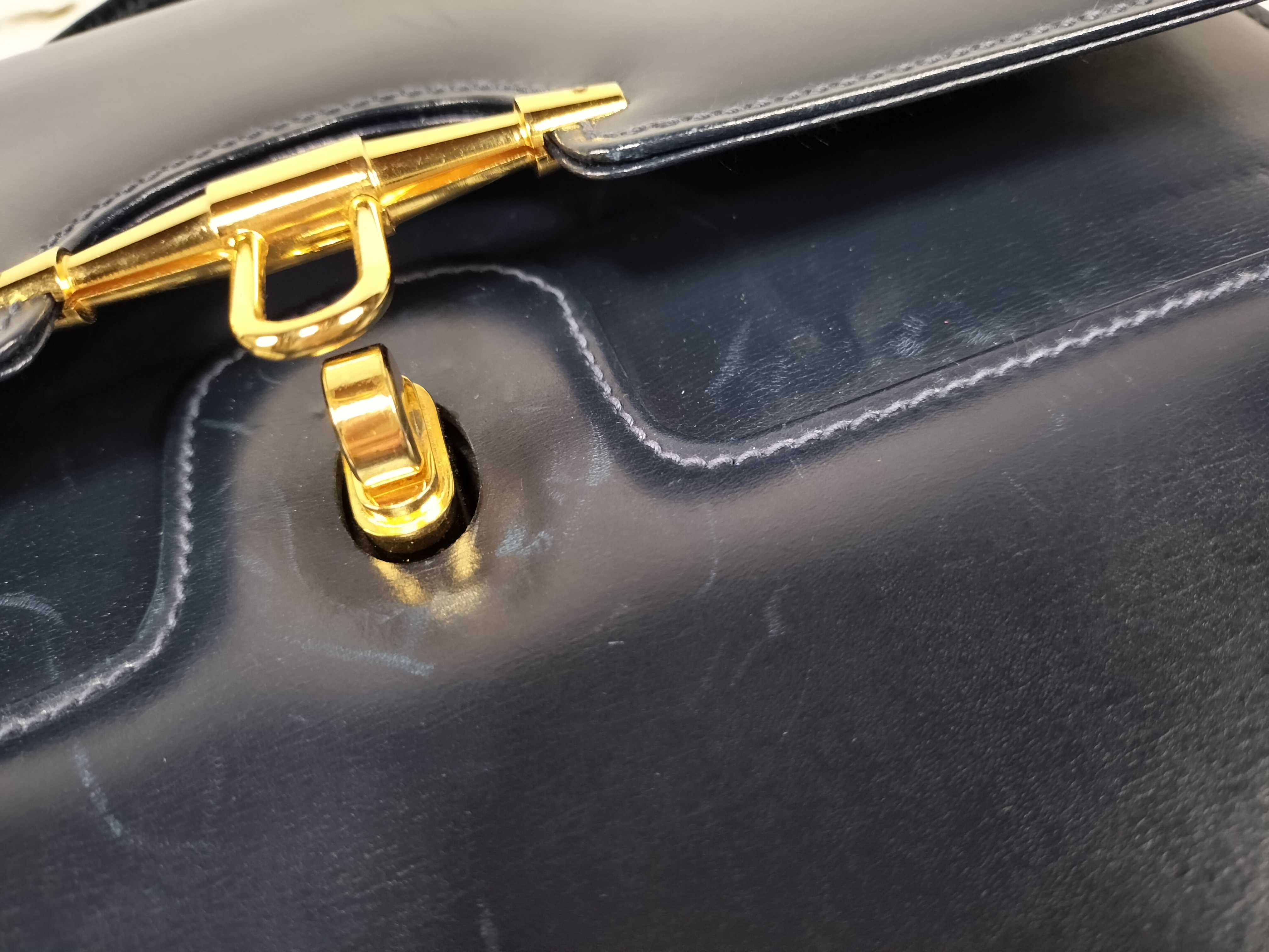 Old Gucci Box Calf One Shoulder Bag Handbag — view 14