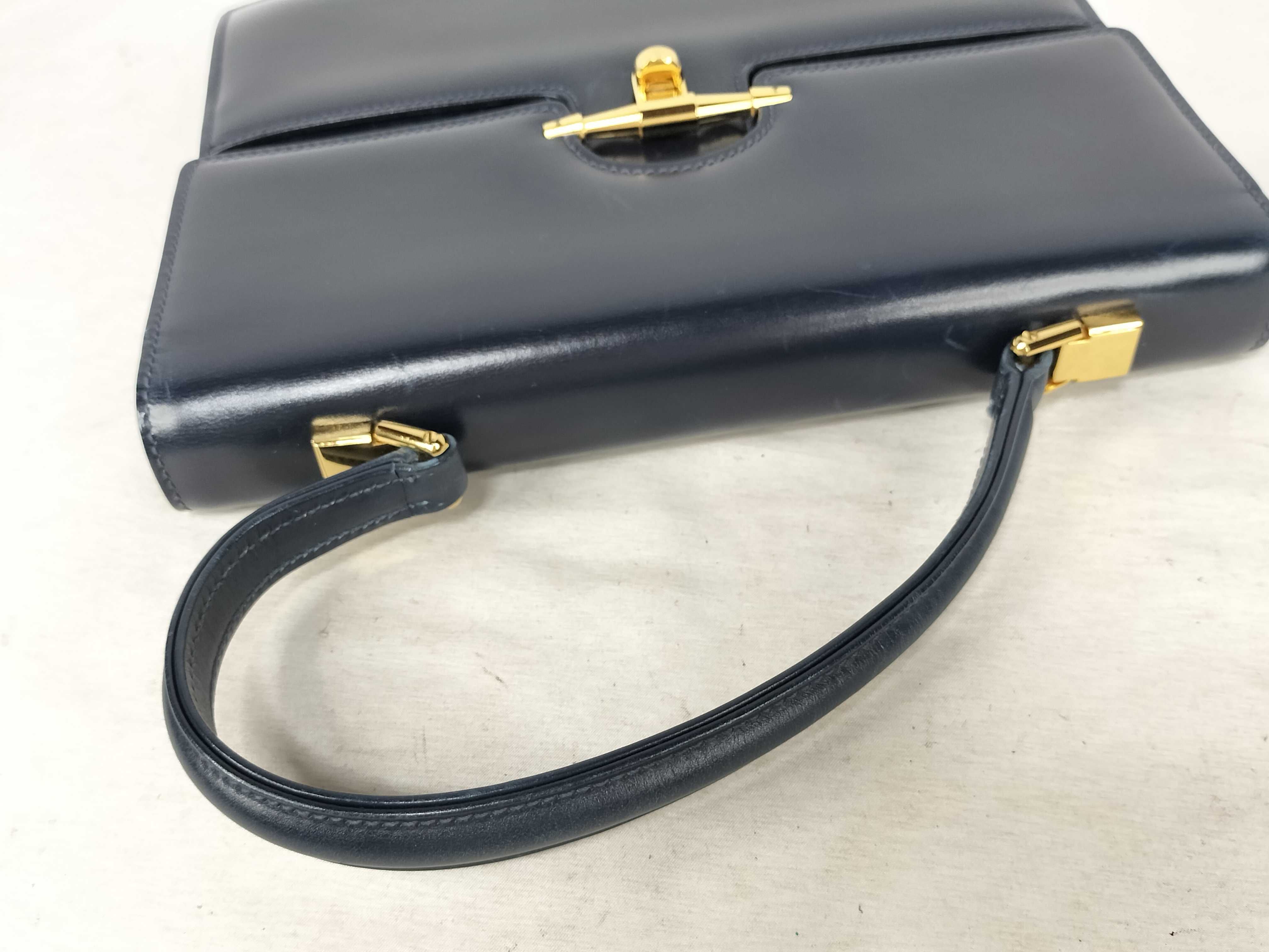 Old Gucci Box Calf One Shoulder Bag Handbag — view 3