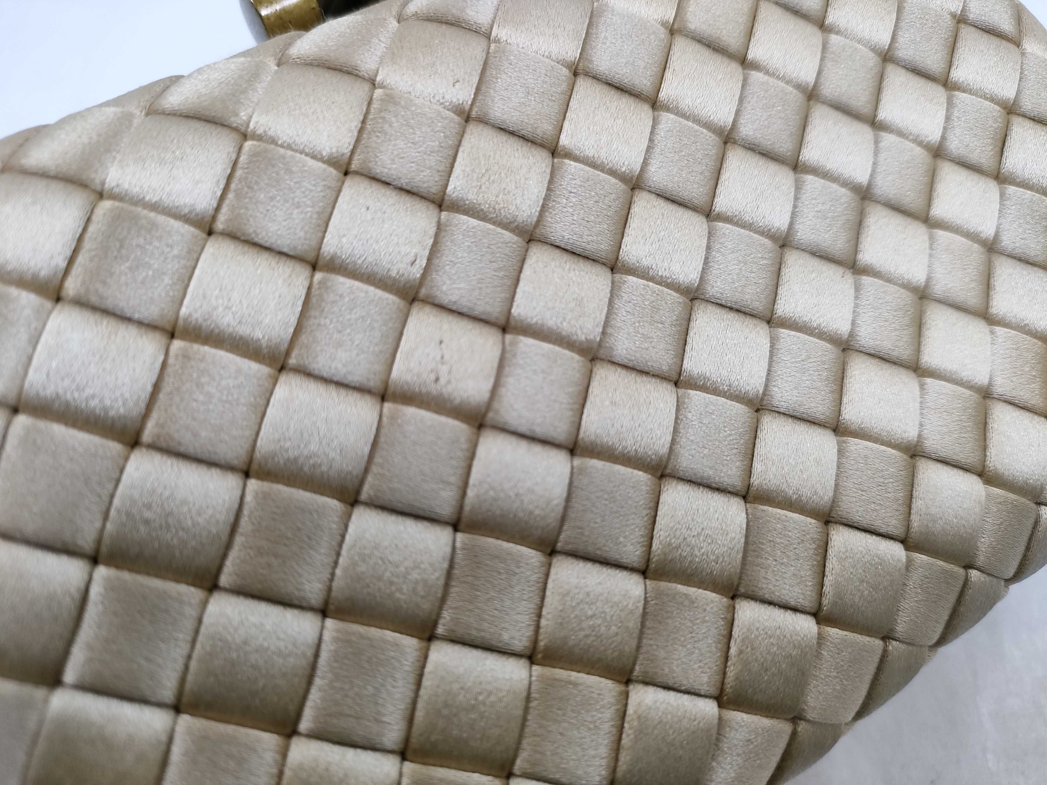 Intrecciato ID- Satin Intrecciato Knot Clutch Bag Beige — view 9