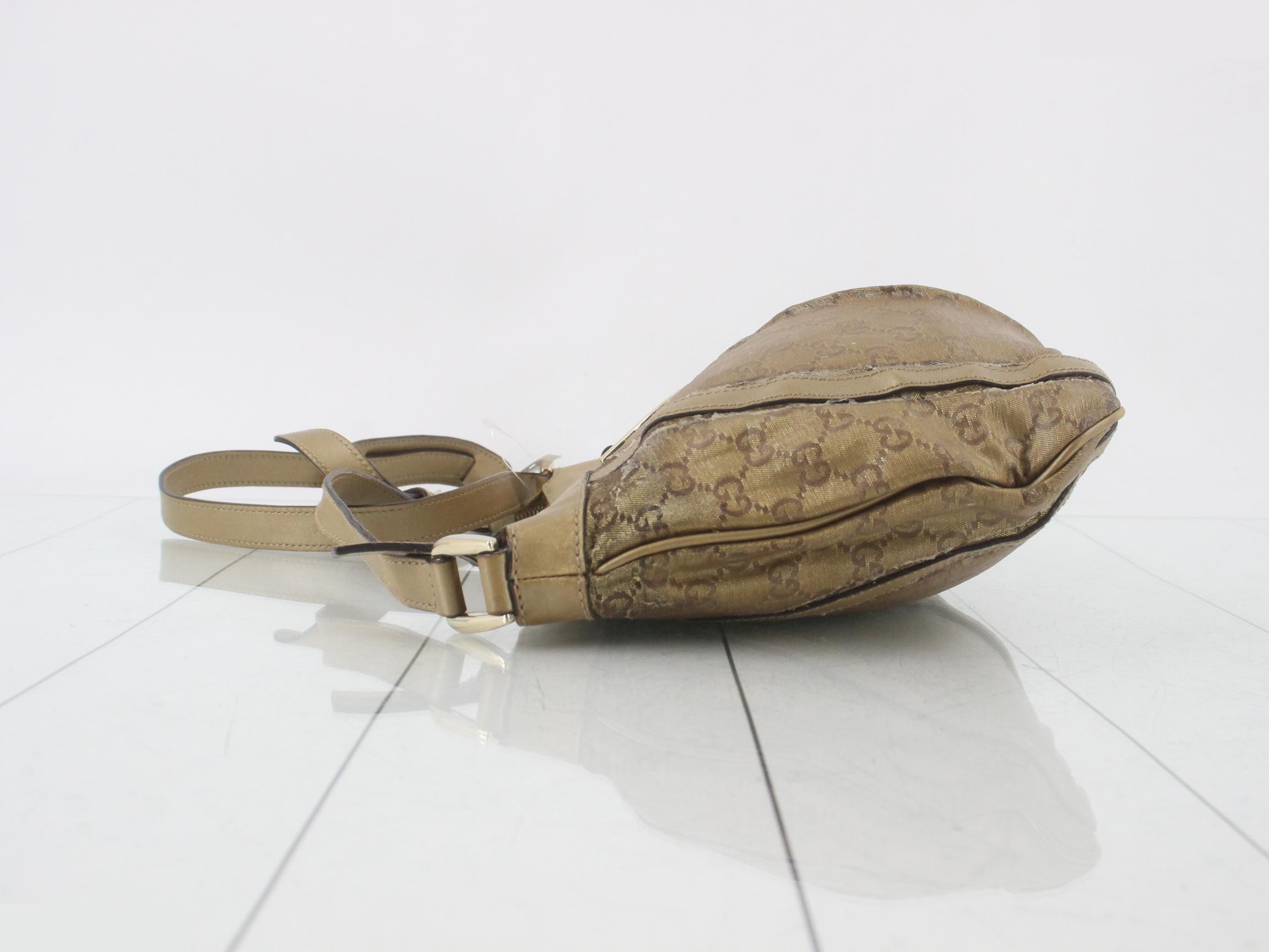 GG Canvas (Bag) - Shoulder Bag — view 4