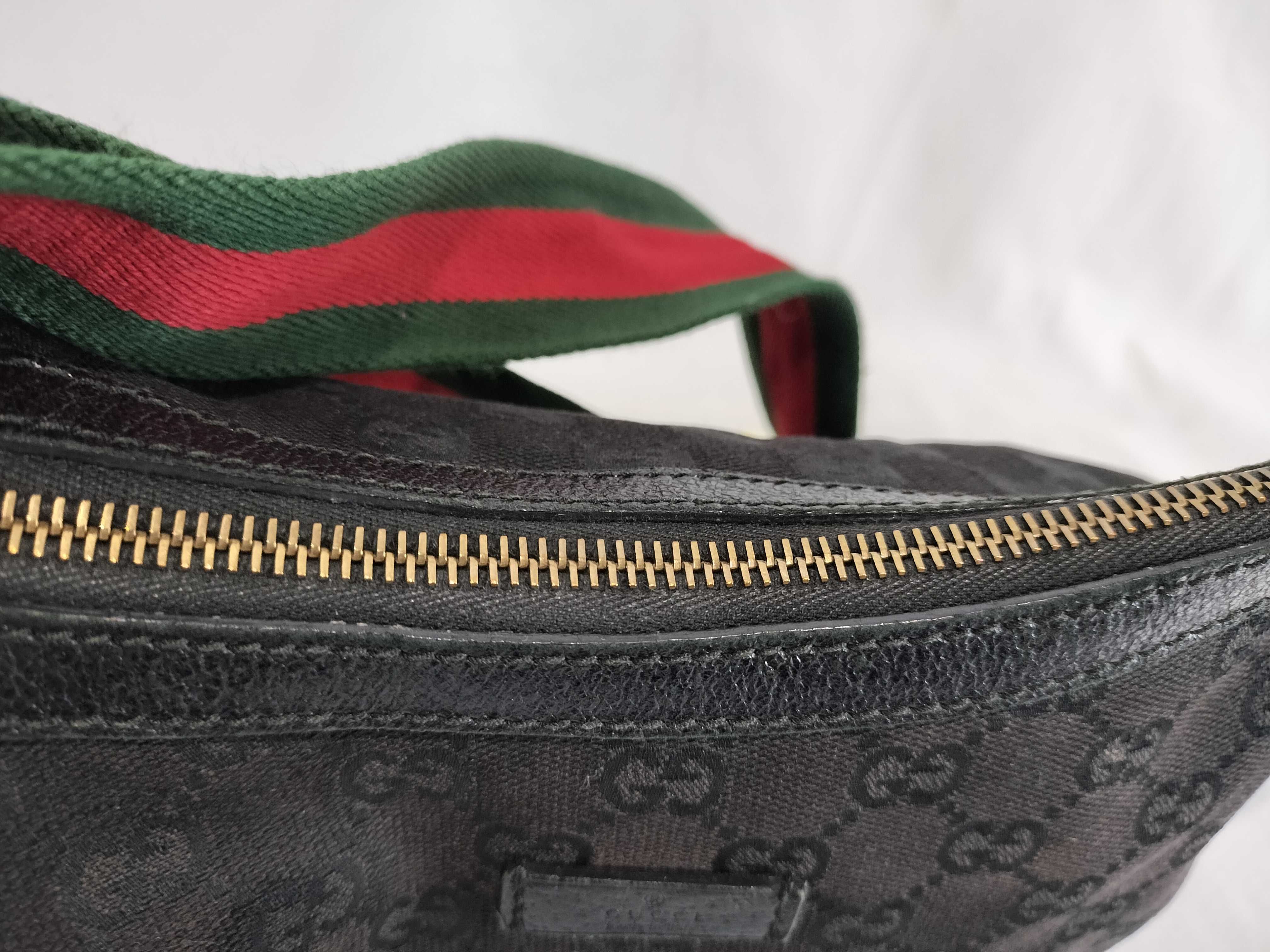 GG Canvas 181092 Shoulder Bag — view 9