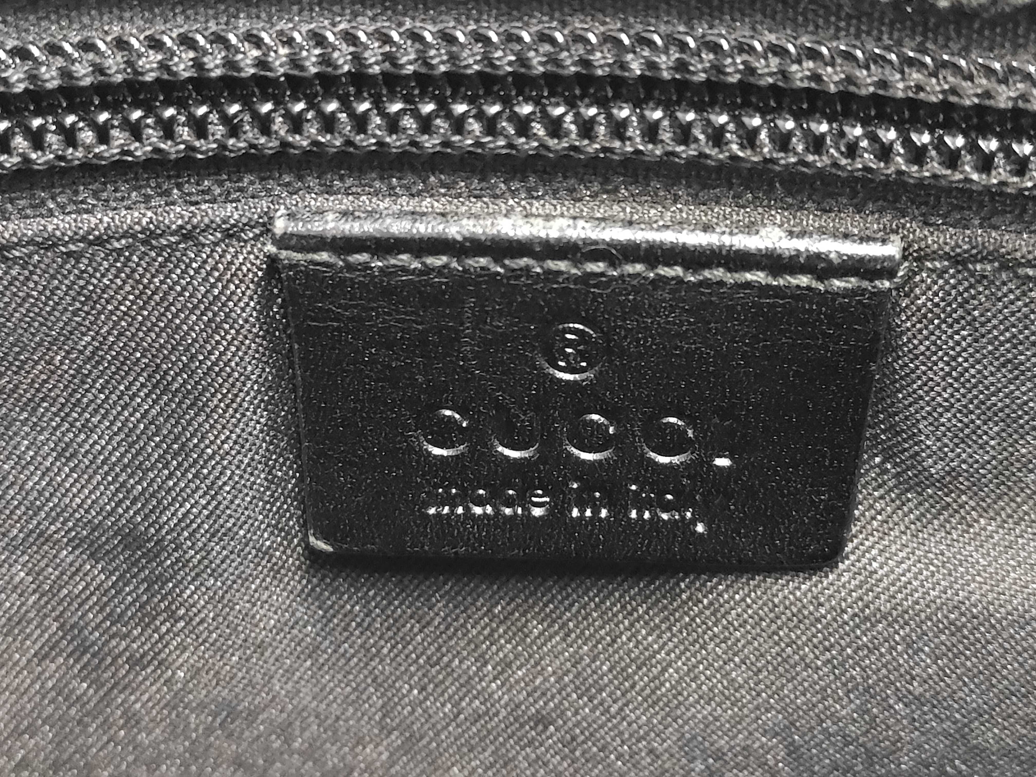 GG Canvas Shoulder Bag — view 7