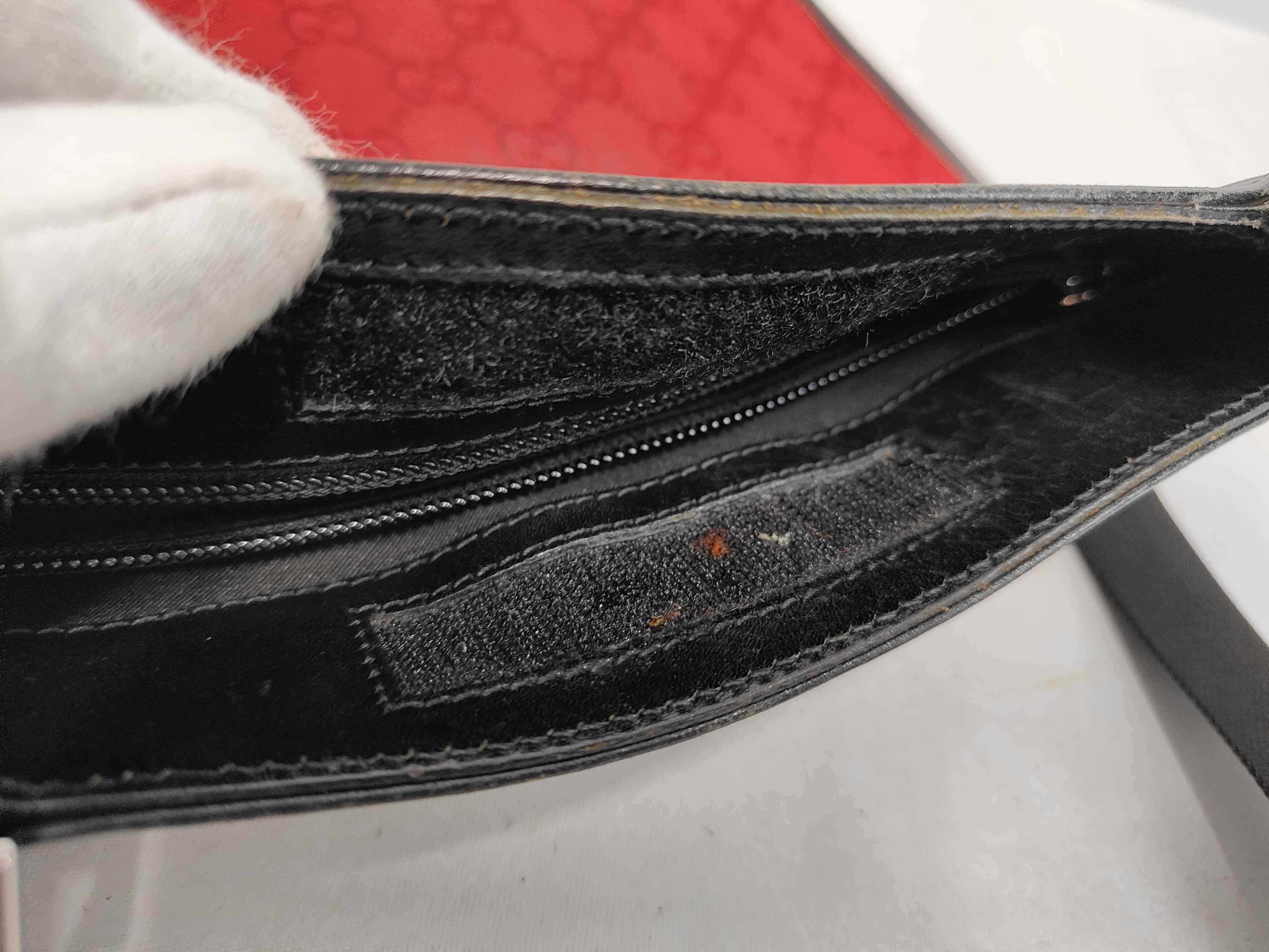 GG Canvas Shoulder Bag — view 9