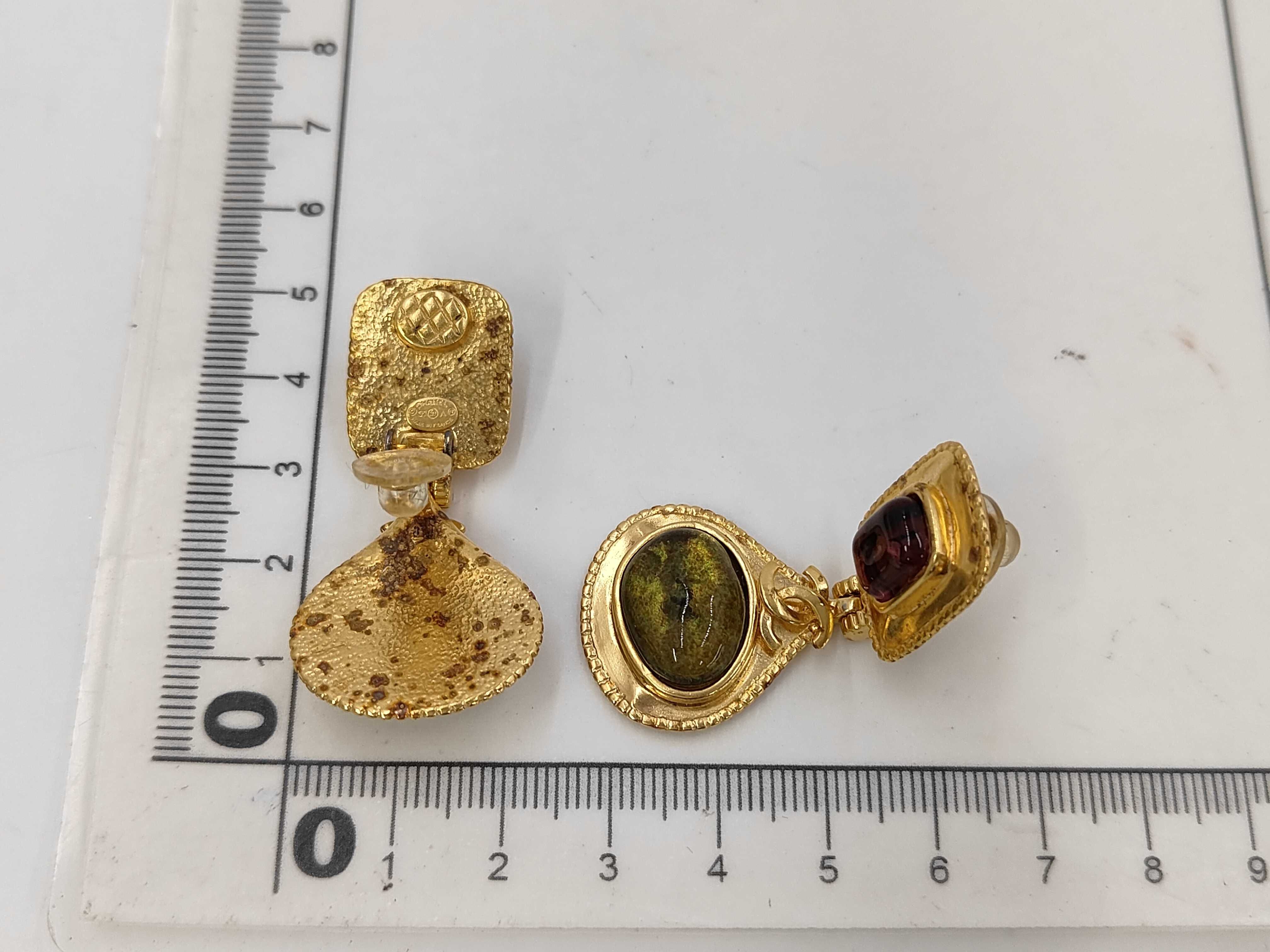 97A Coco Mark Gripoix Oval Earrings — view 7