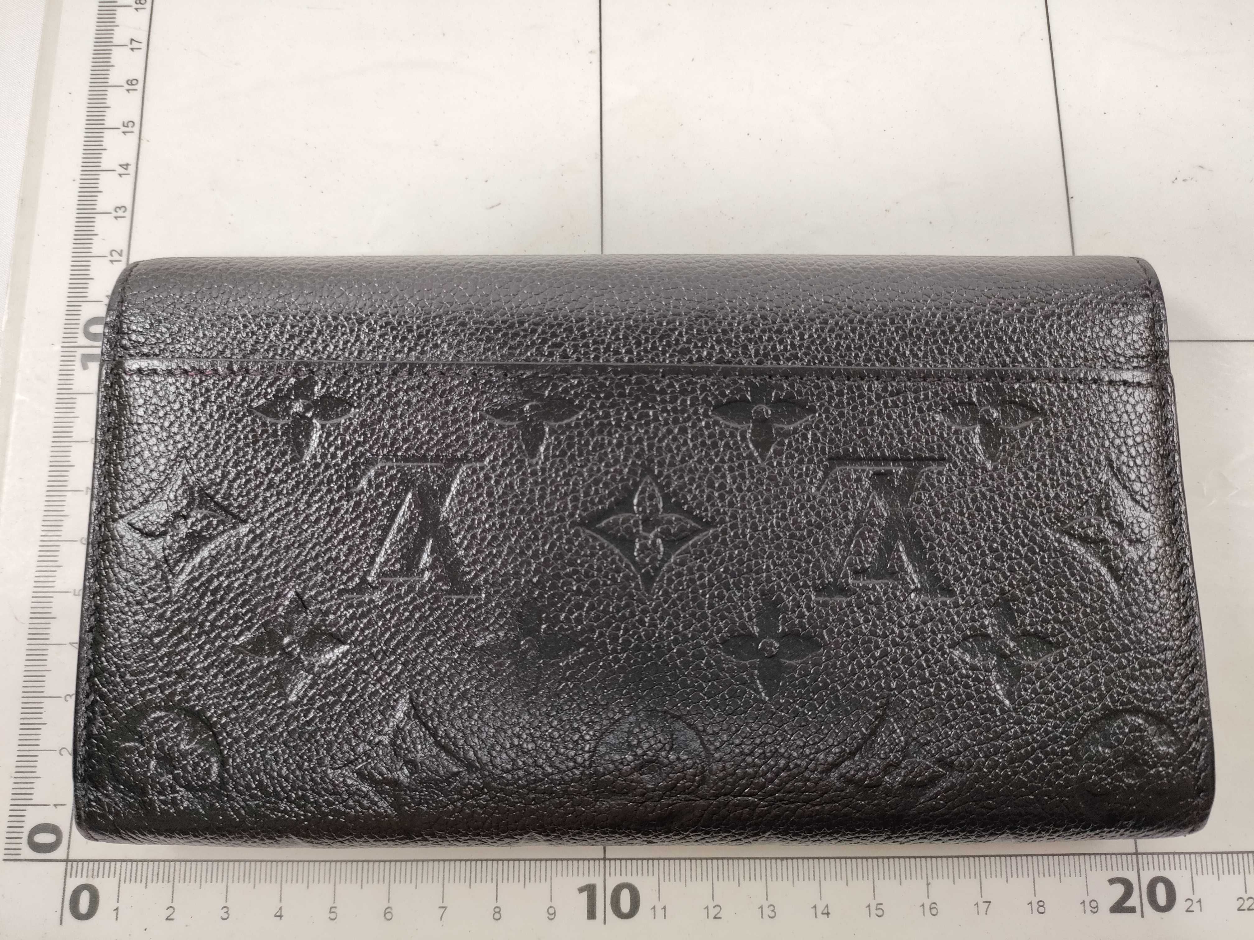 Portefeuille Sarah Noir M63742 Wallet — view 2