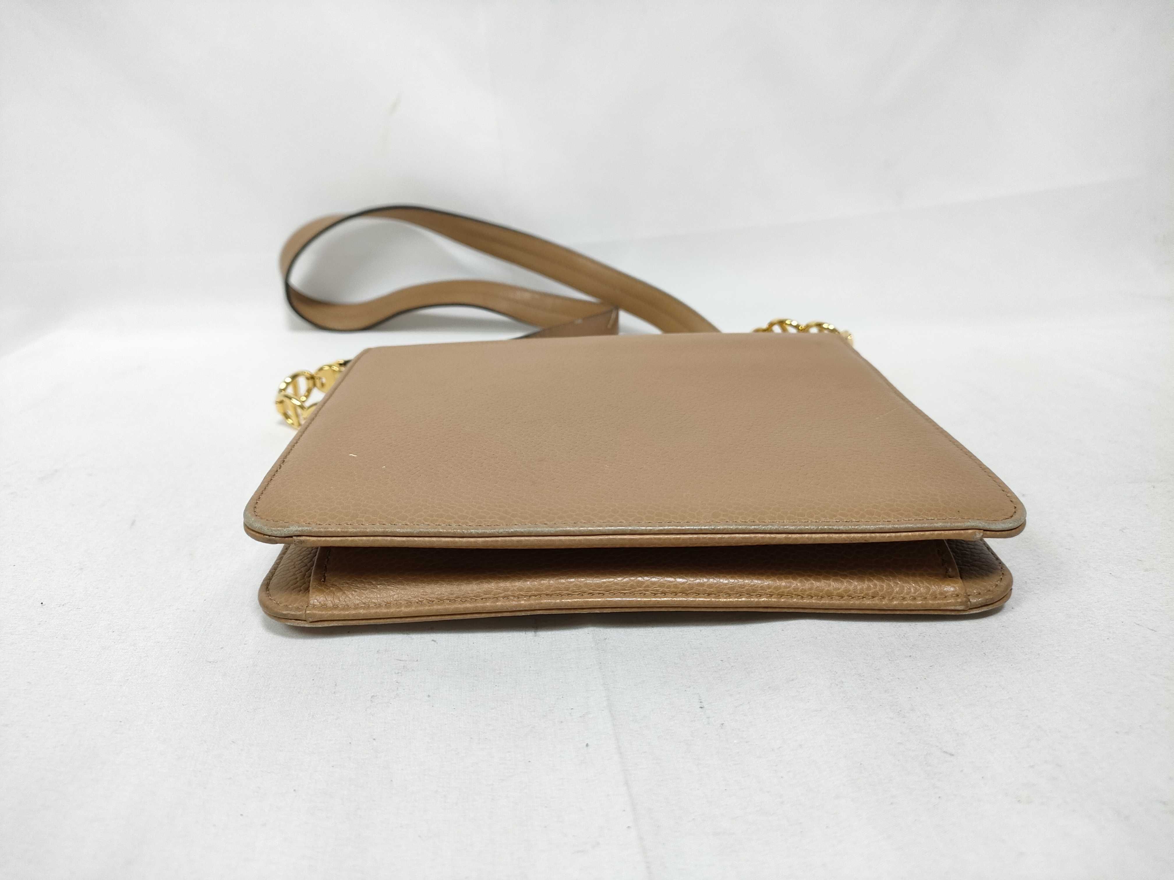 Leather Shoulder Bag Vintage Shoulder Bag — view 3