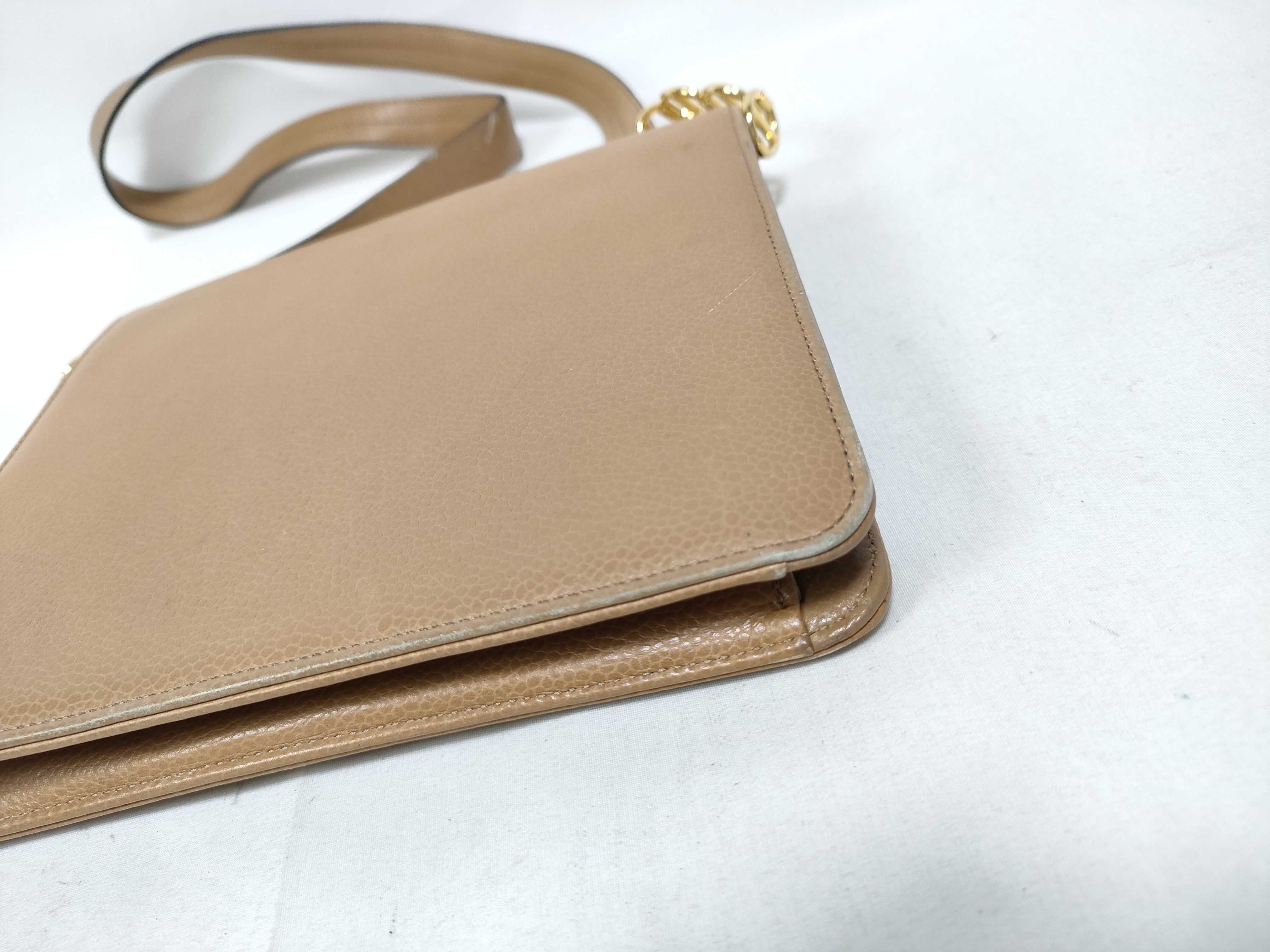 Leather Shoulder Bag Vintage Shoulder Bag — view 4