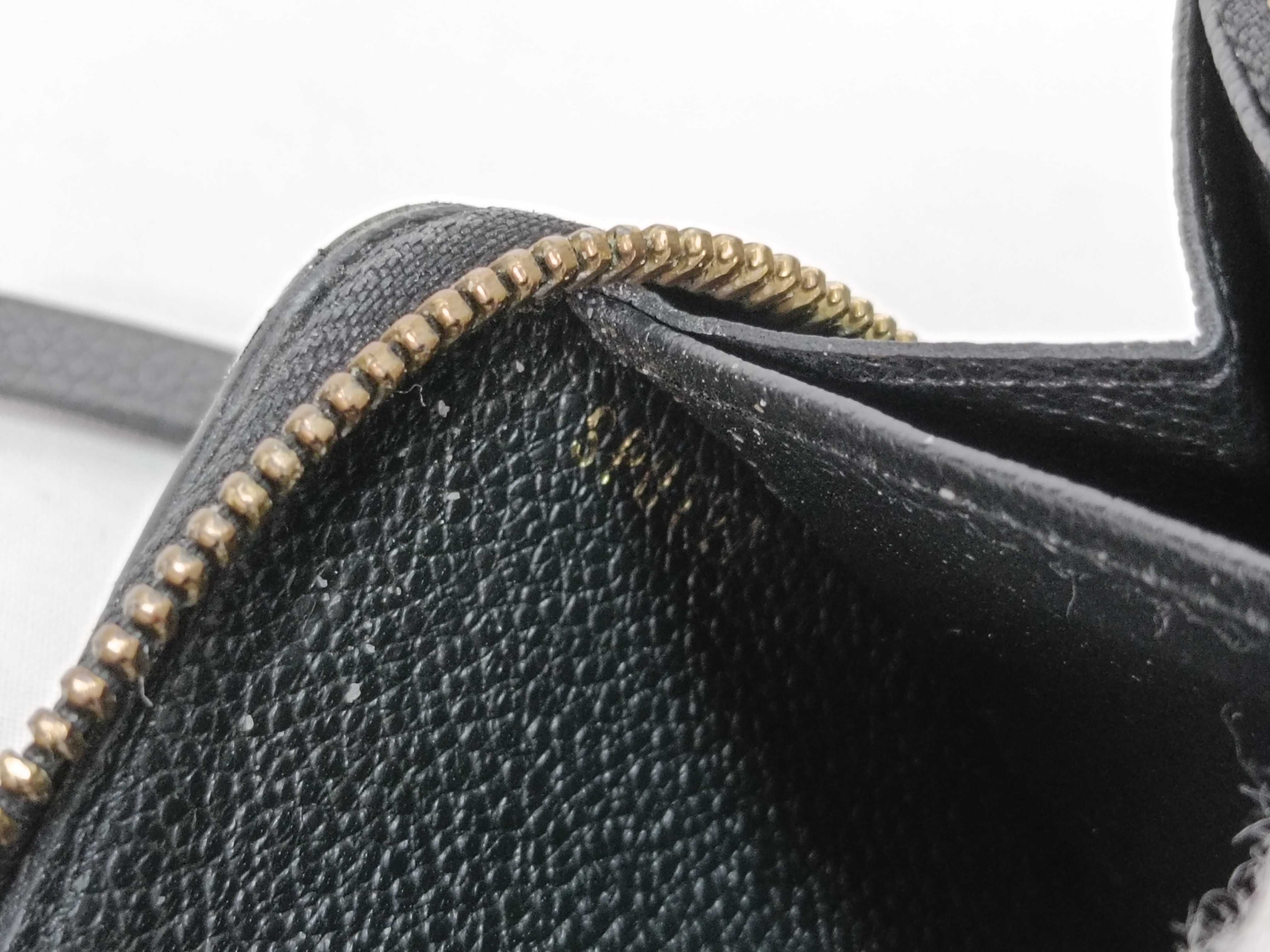 Empreinte Zippy Wallet Black Wallet — view 13