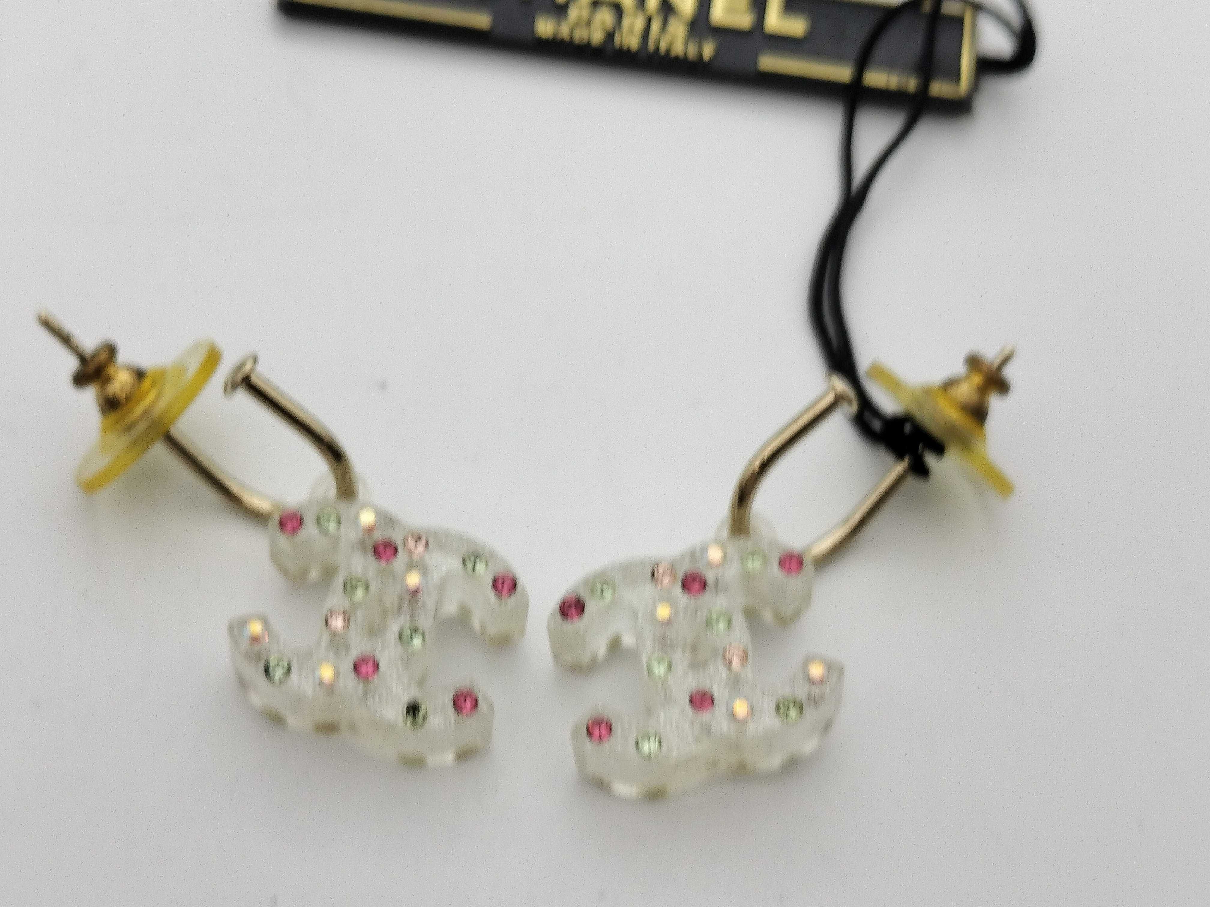 Coco Mark 04A Coco Rhinestone Earrings, Small, White — view 3