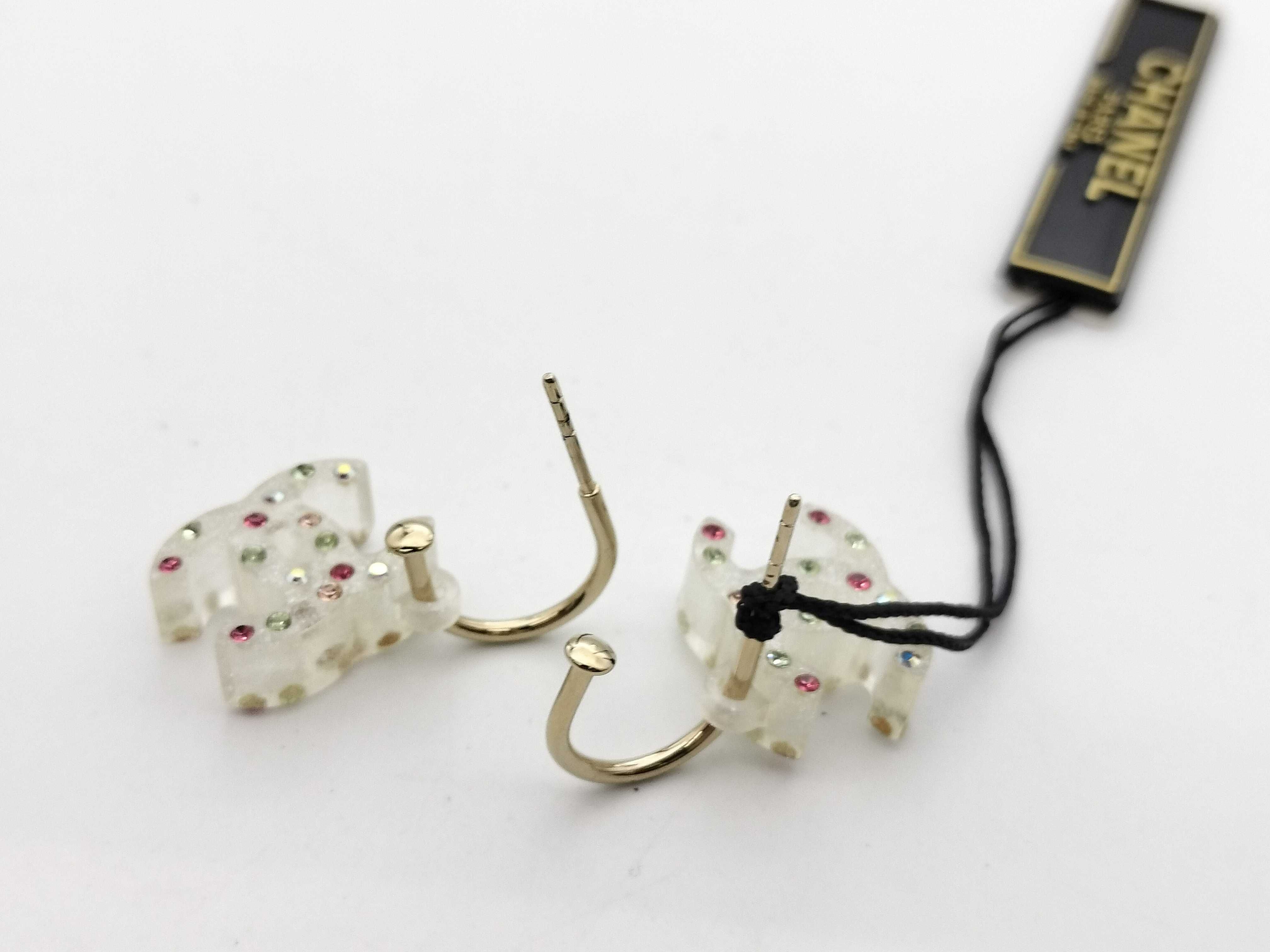 Coco Mark 04A Coco Rhinestone Earrings, Small, White — view 4