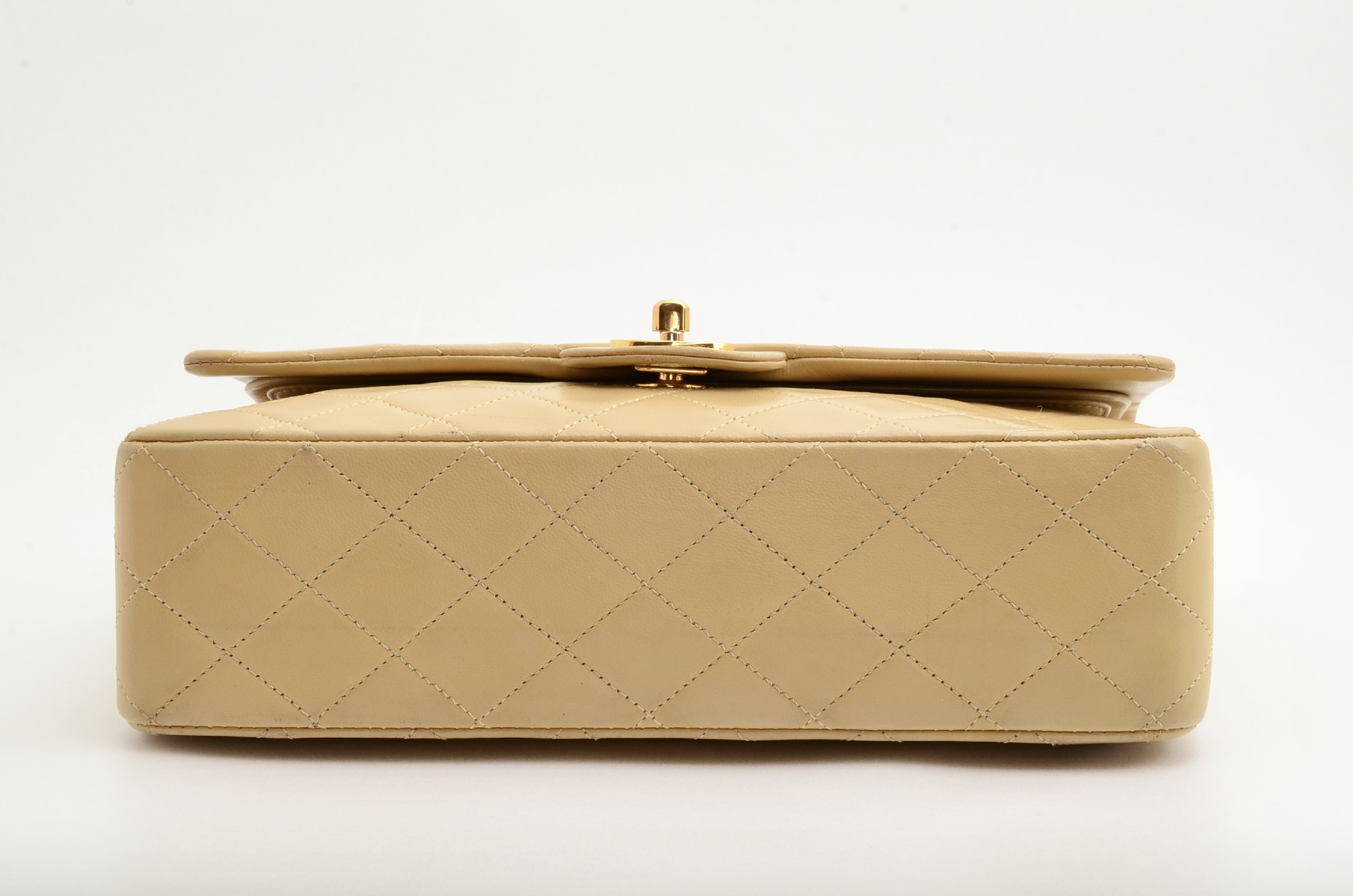 Matelassé Double Flap Chain Shoulder Bag, Beige, Seal 0 Series Shoulder Bag — view 6