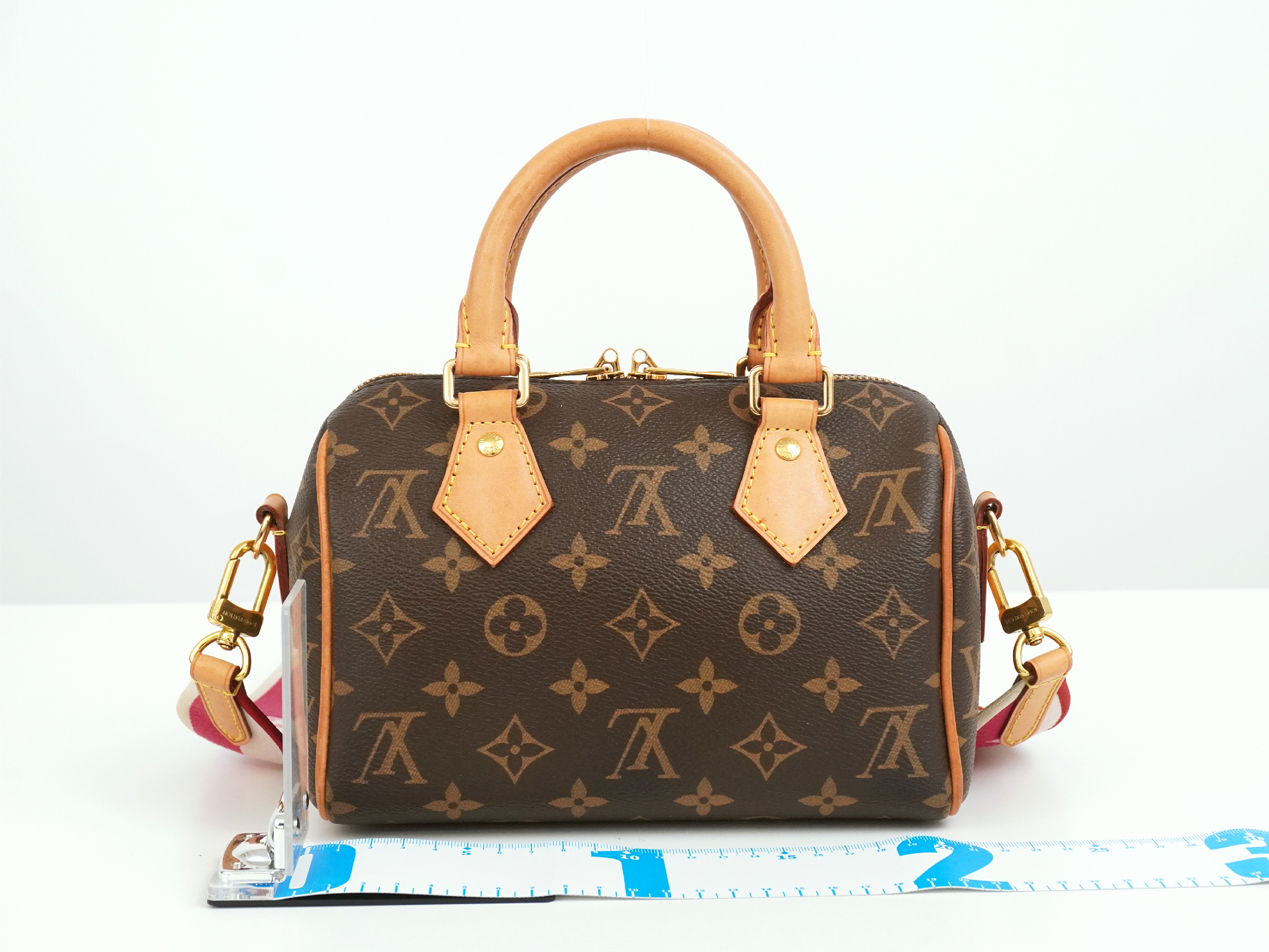 Monogram Speedy Bandoulière 20 M46234 2-way Shoulder Bag — view 3
