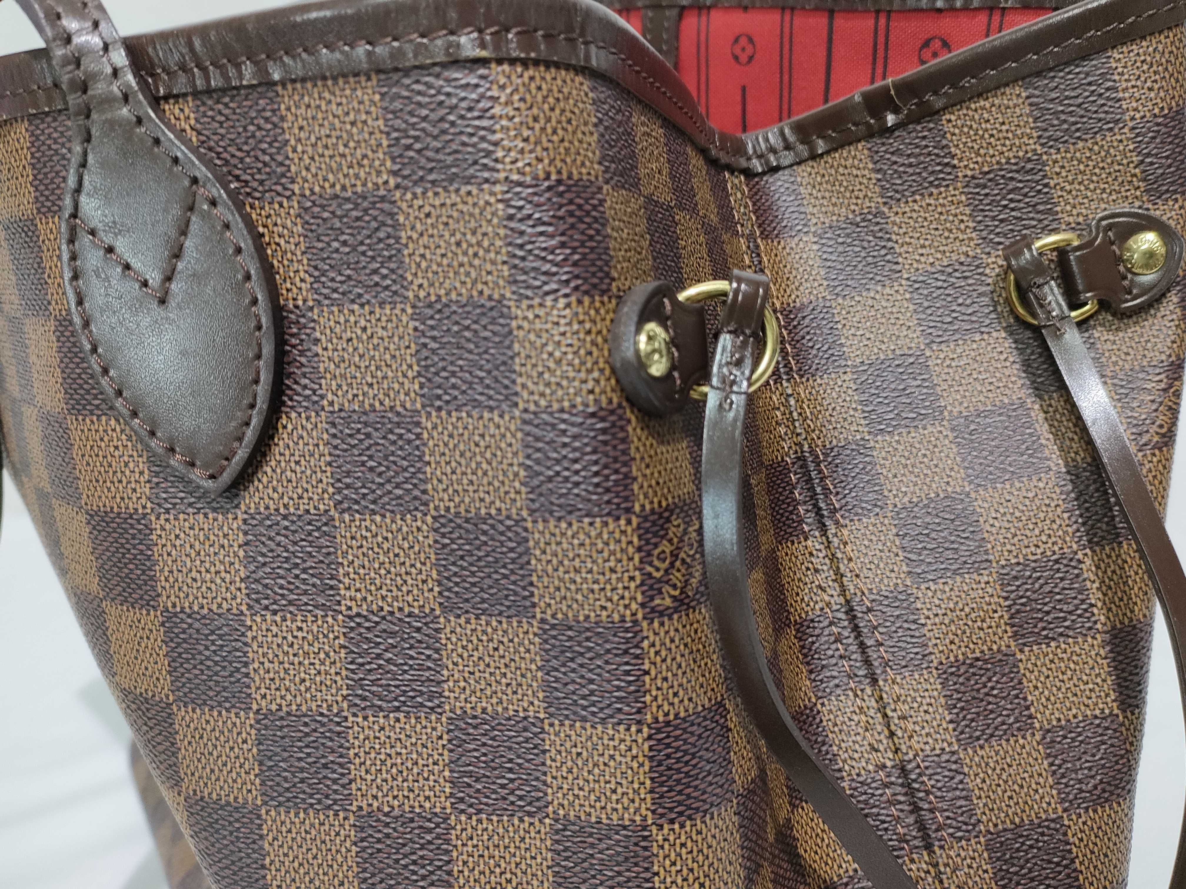 Damier Neverfull MM Tote Bag — view 13