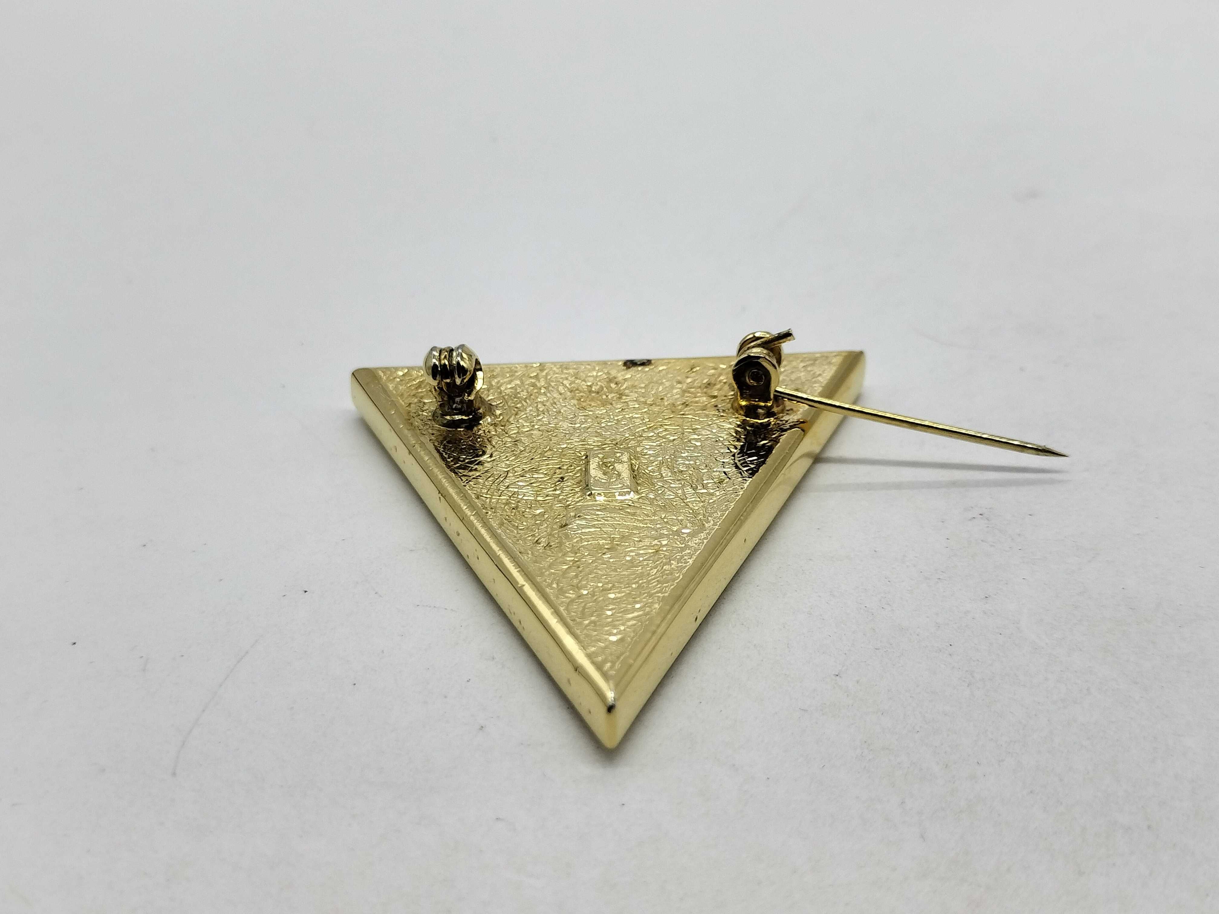 brooch — view 8
