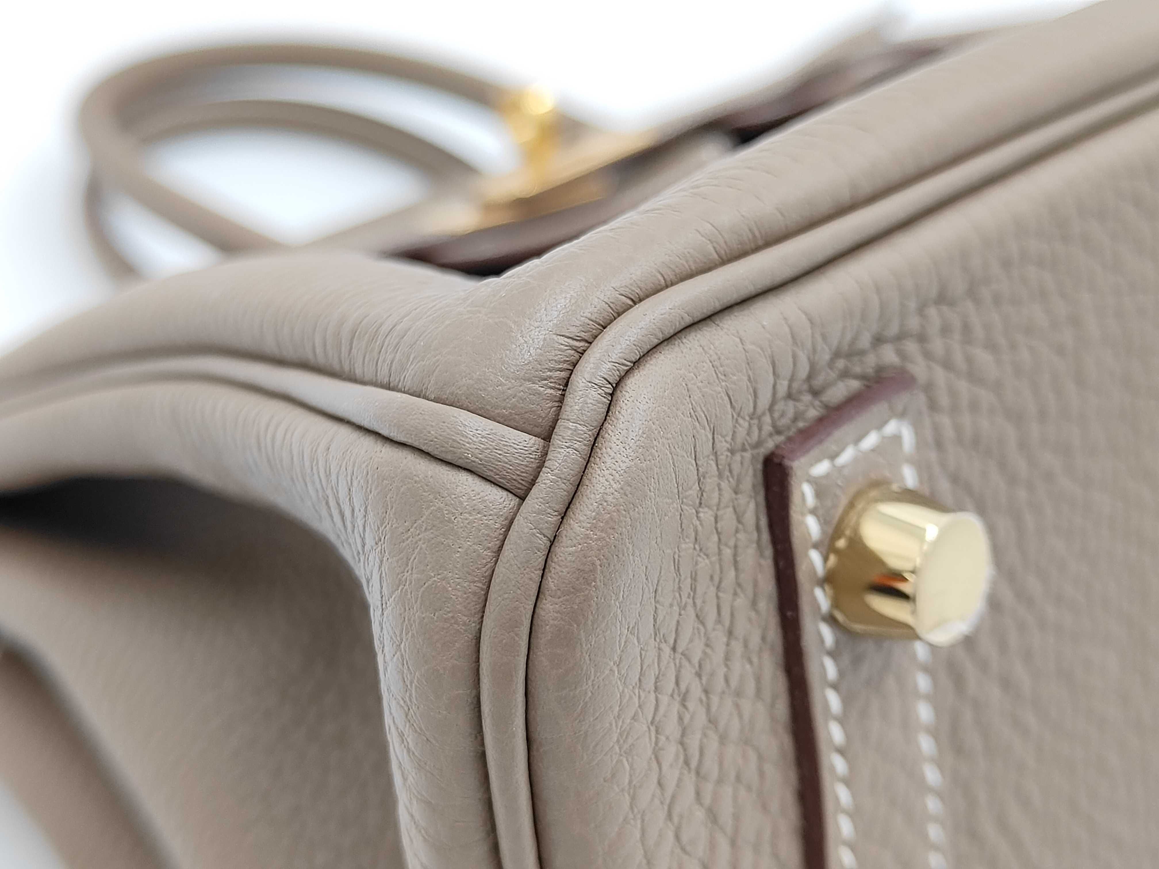 Birkin 25 Togo Etoupe B stamp 2023 Handbag with box, dust bag, padlock, key, and clochette. — view 8