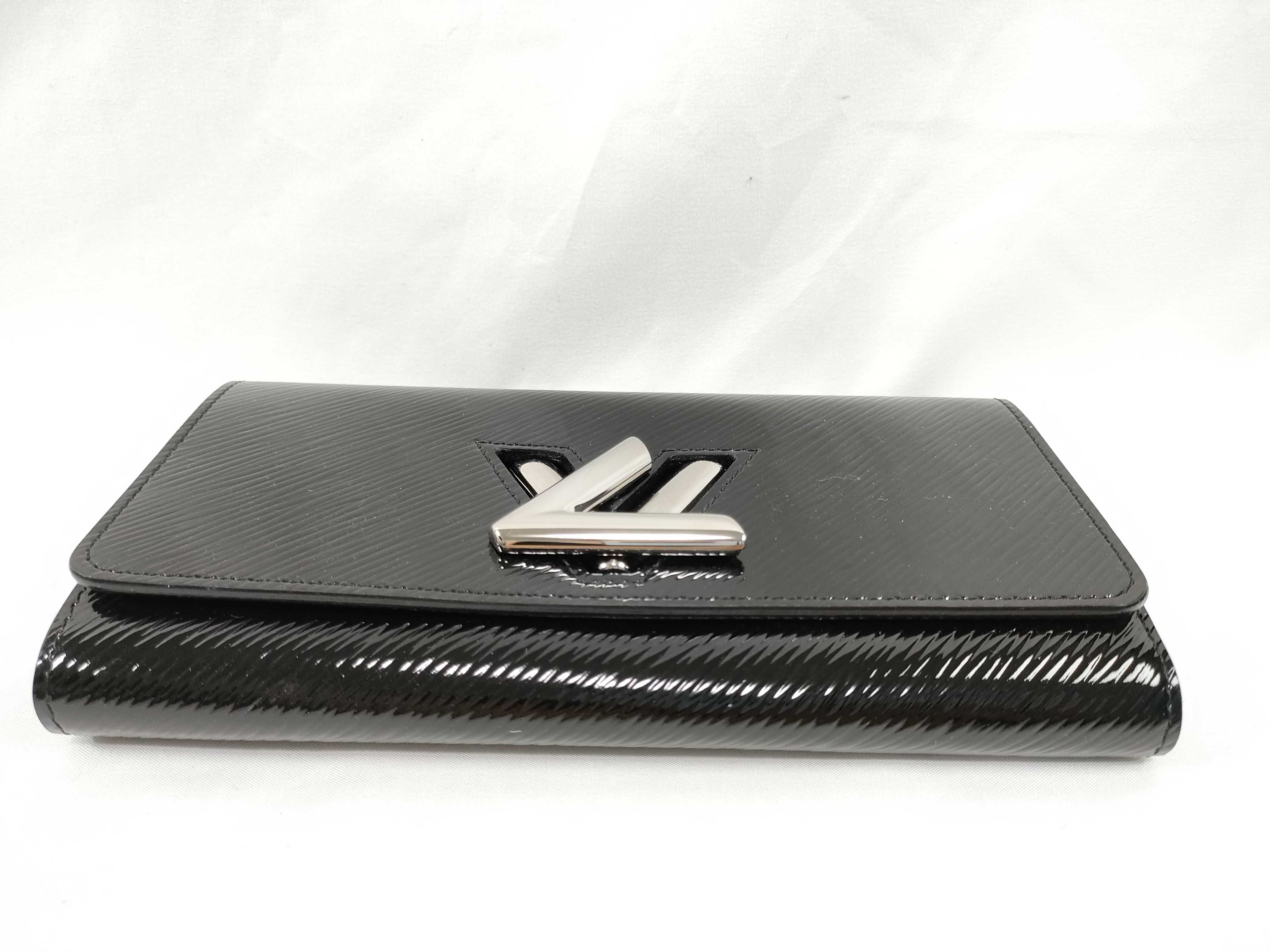 Long Wallet / Portefeuille Twist / Epi Electric / Noir / M6117N / TN3185 Wallet — view 3