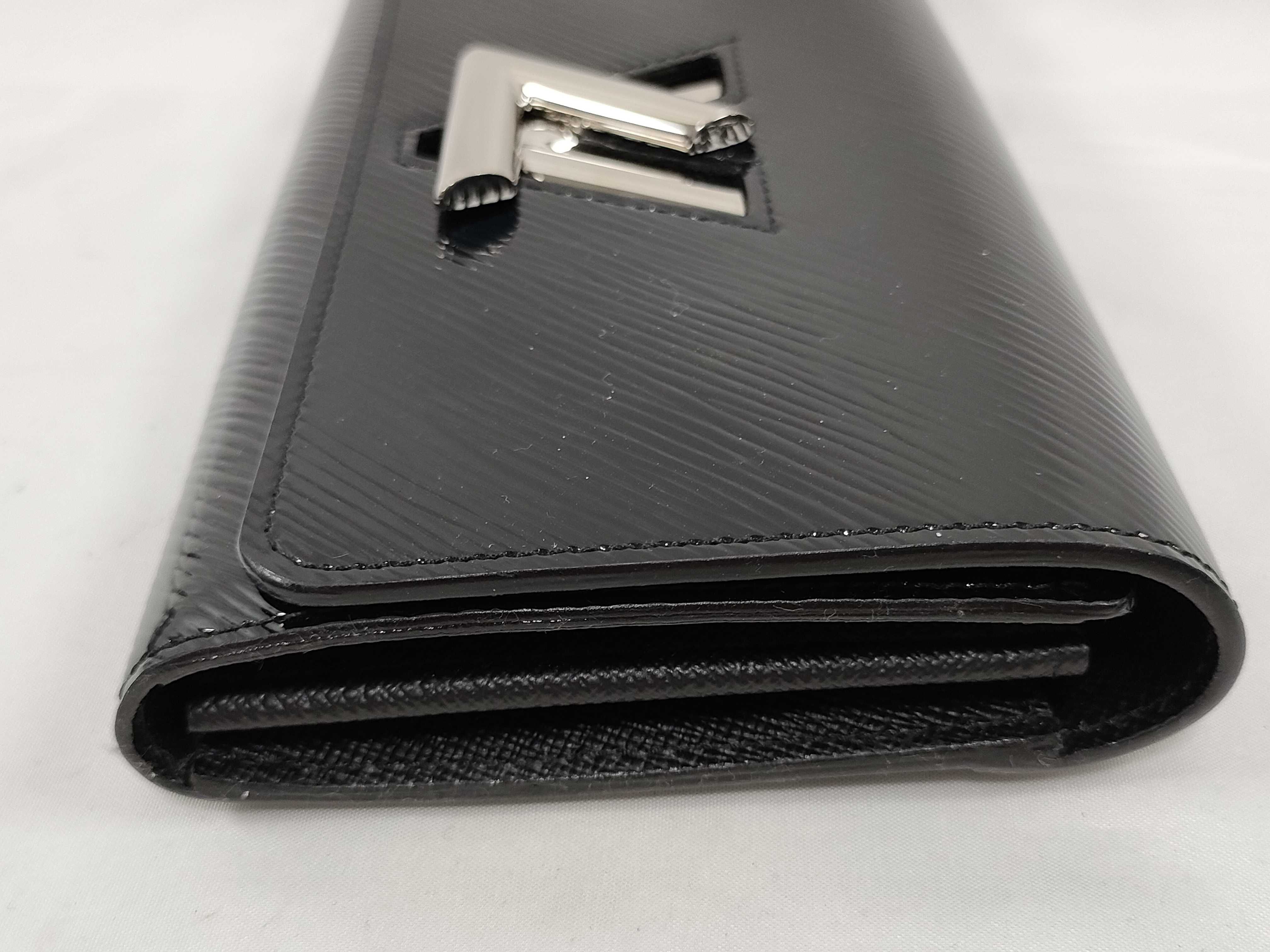 Long Wallet / Portefeuille Twist / Epi Electric / Noir / M6117N / TN3185 Wallet — view 5