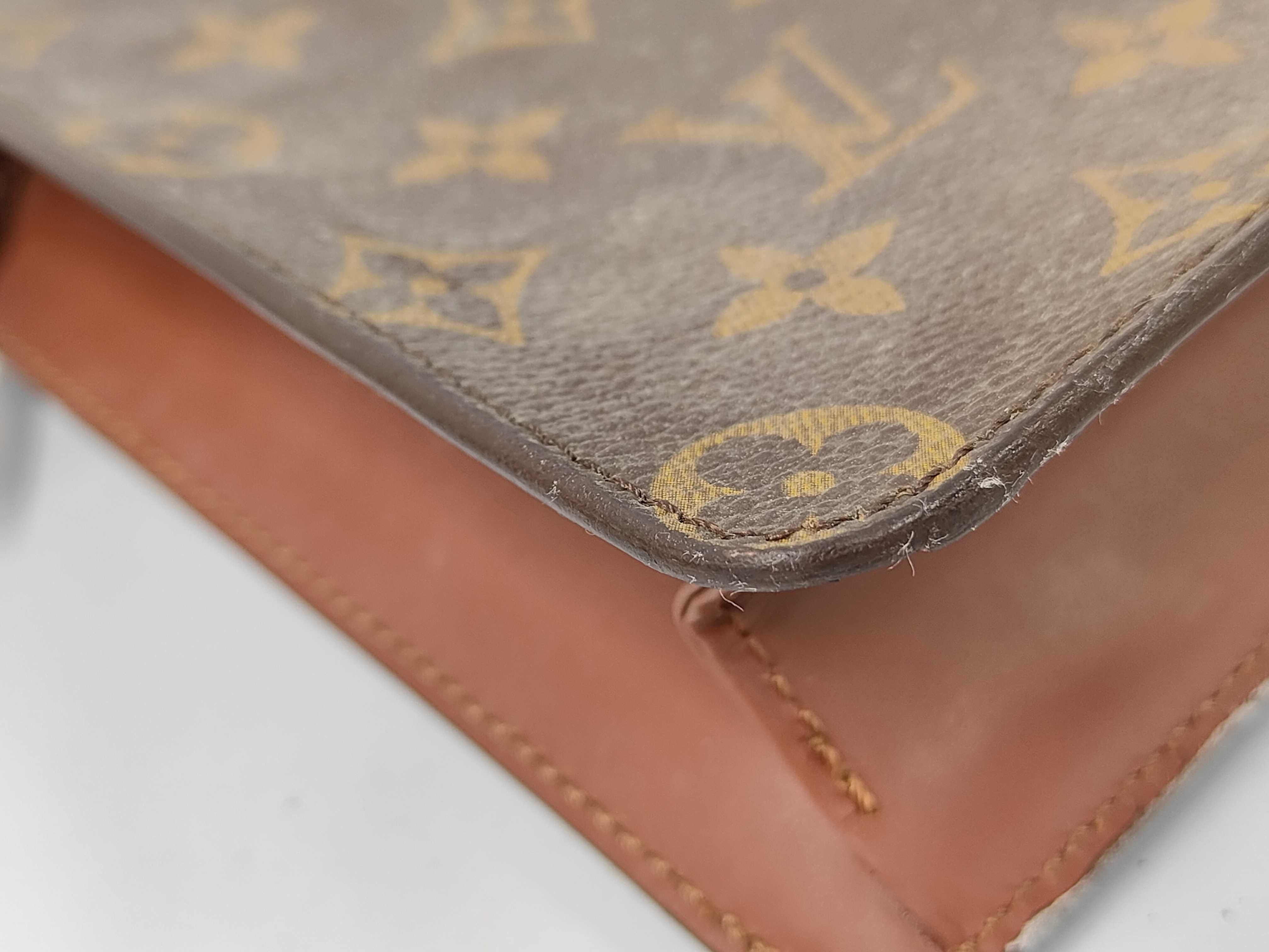 LV Monogram Second Bag — view 4