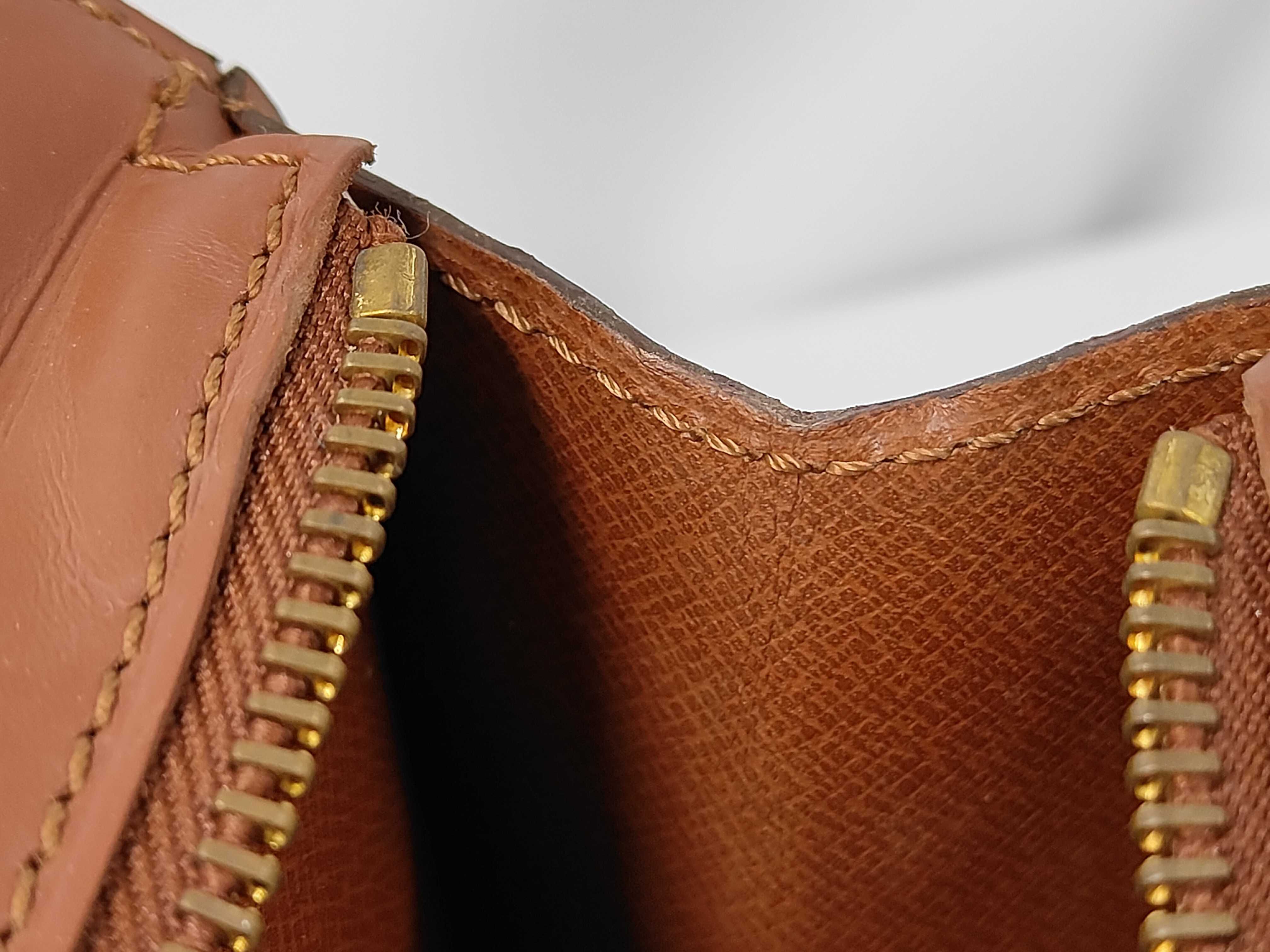LV Monogram Second Bag — view 9