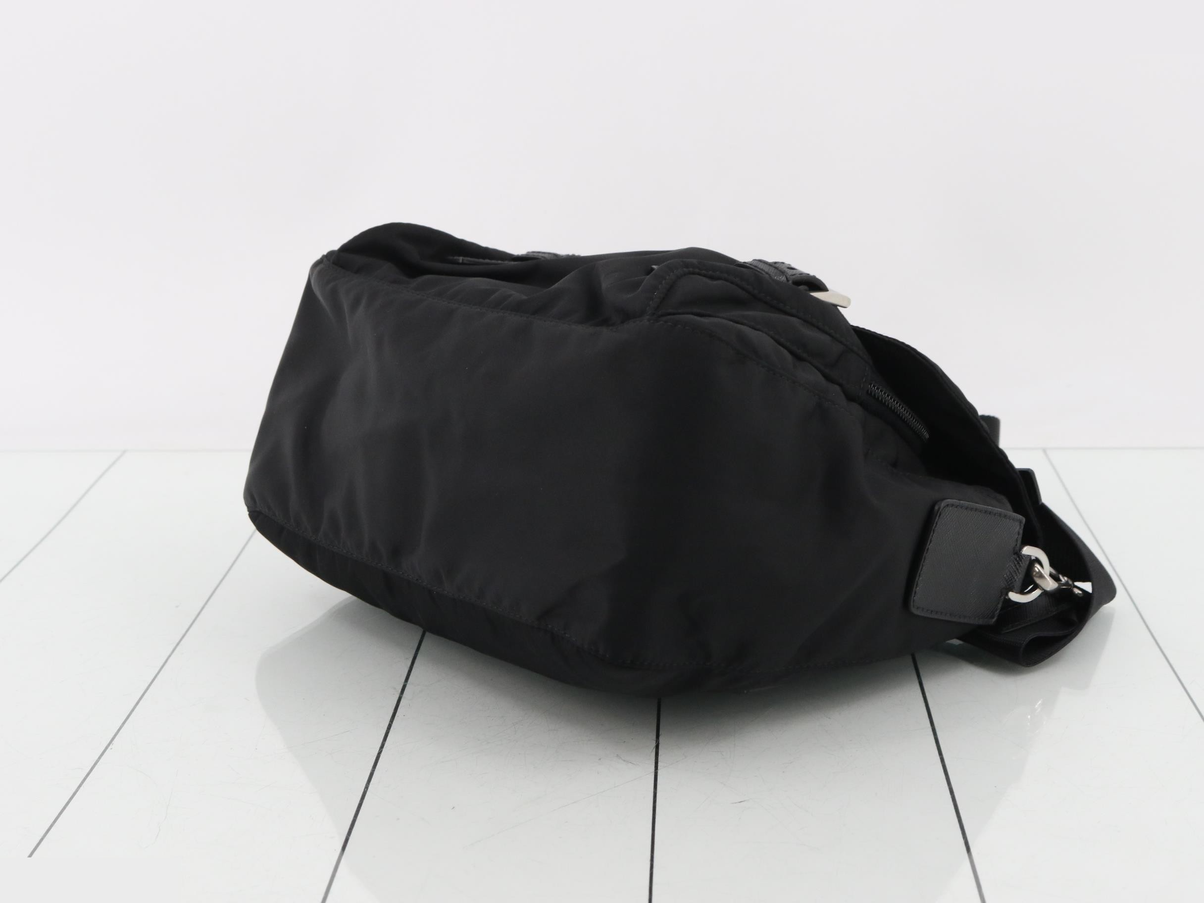 Shoulder bag, Re-Nylon, Black — view 6