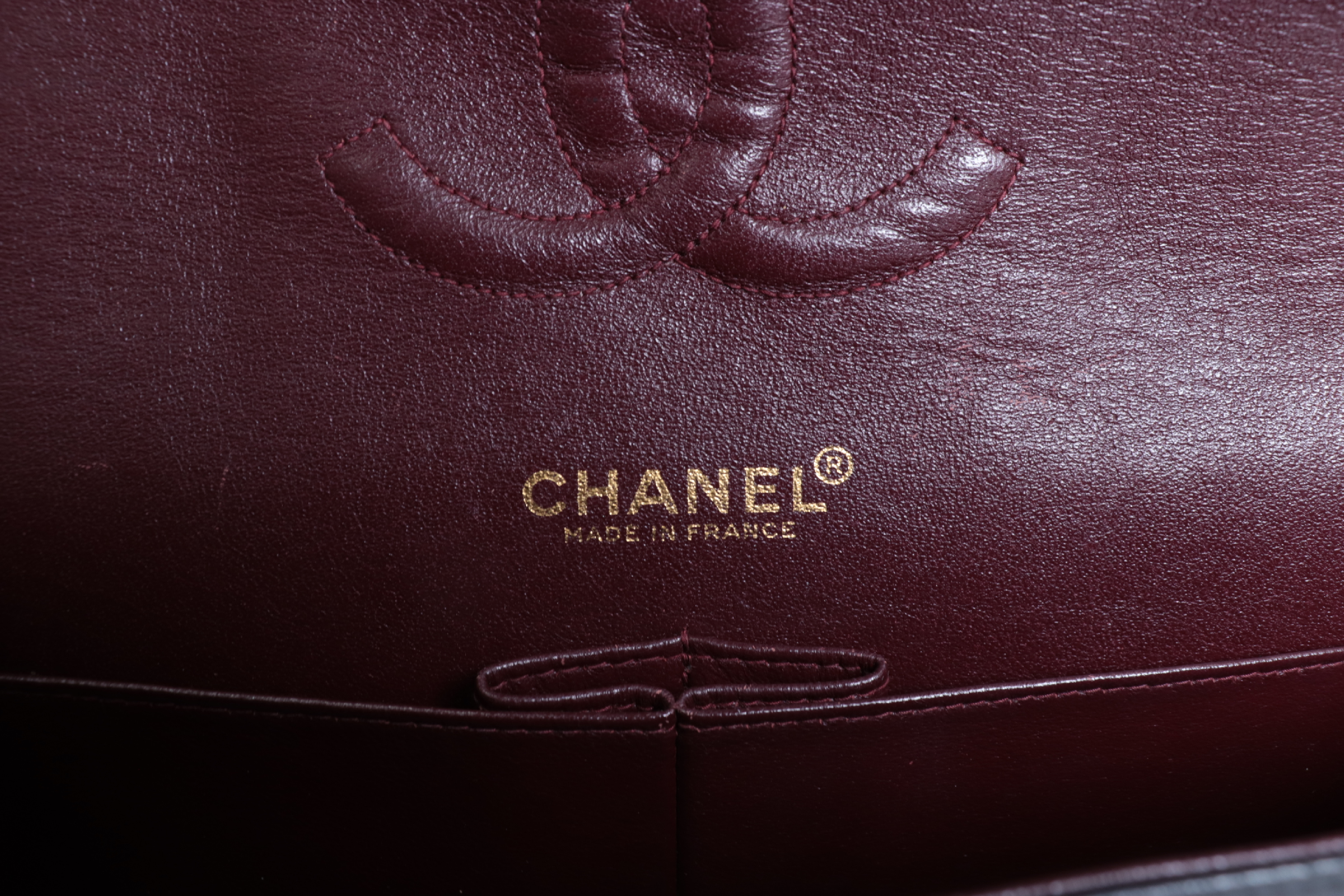 W-flap 25 Lambskin Shoulder Bag (Serial No. 7) — view 8