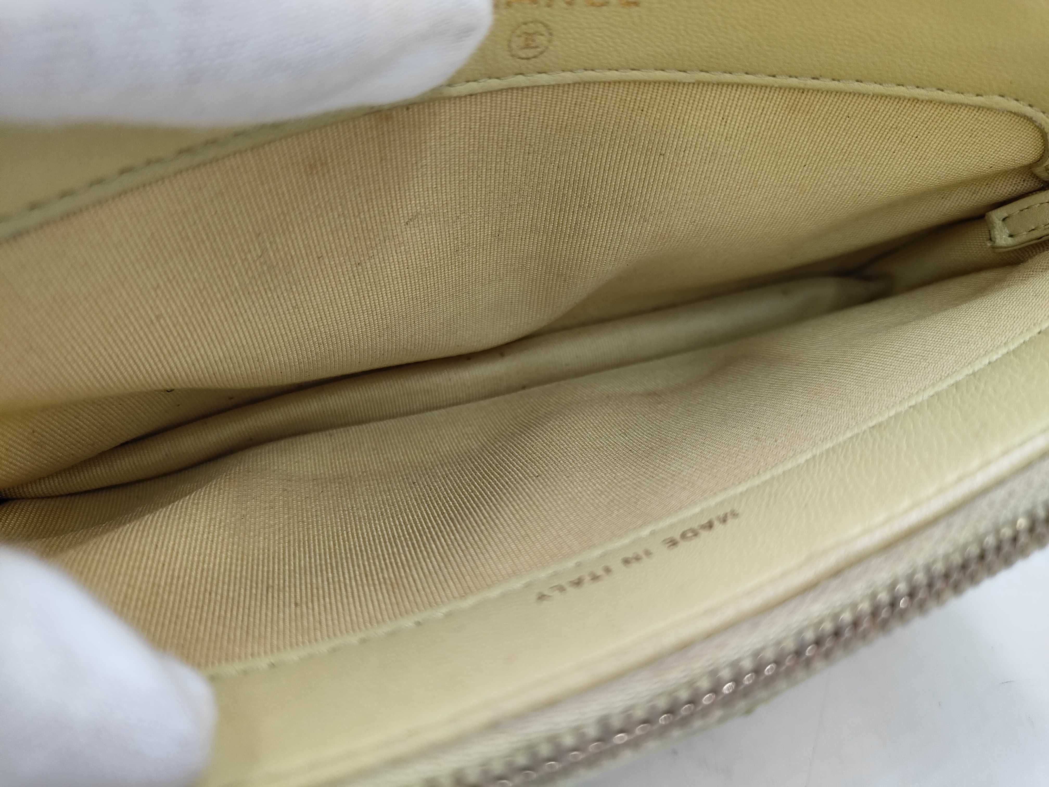 Matelassé Shoulder Bag (Yellow) — view 10