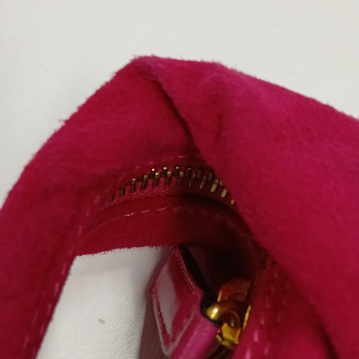 Croissant Suede Shoulder Bag Pink — view 10