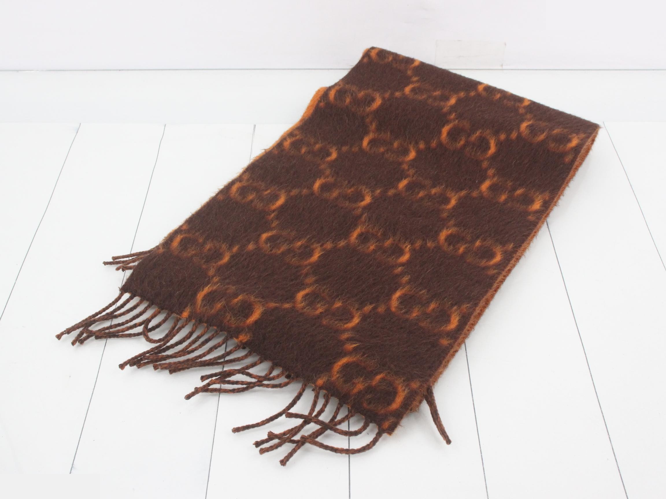 GG Reversible Stole (with tags)