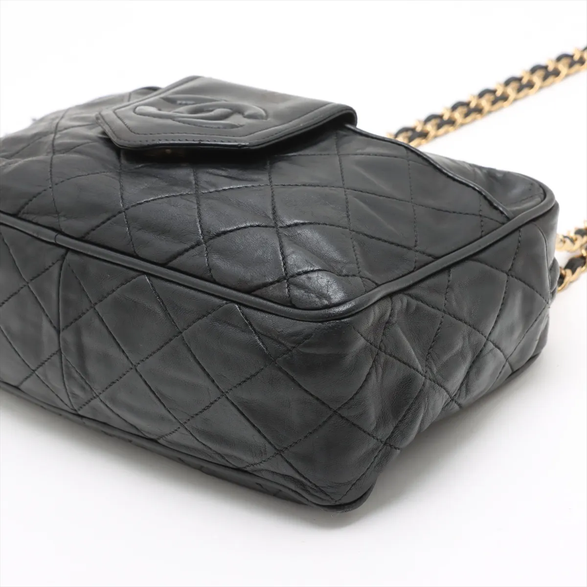 Matelasse Lambskin Chain Shoulder Bag Fringe Black Gold Hardware 1721896 No. 1 — view 3