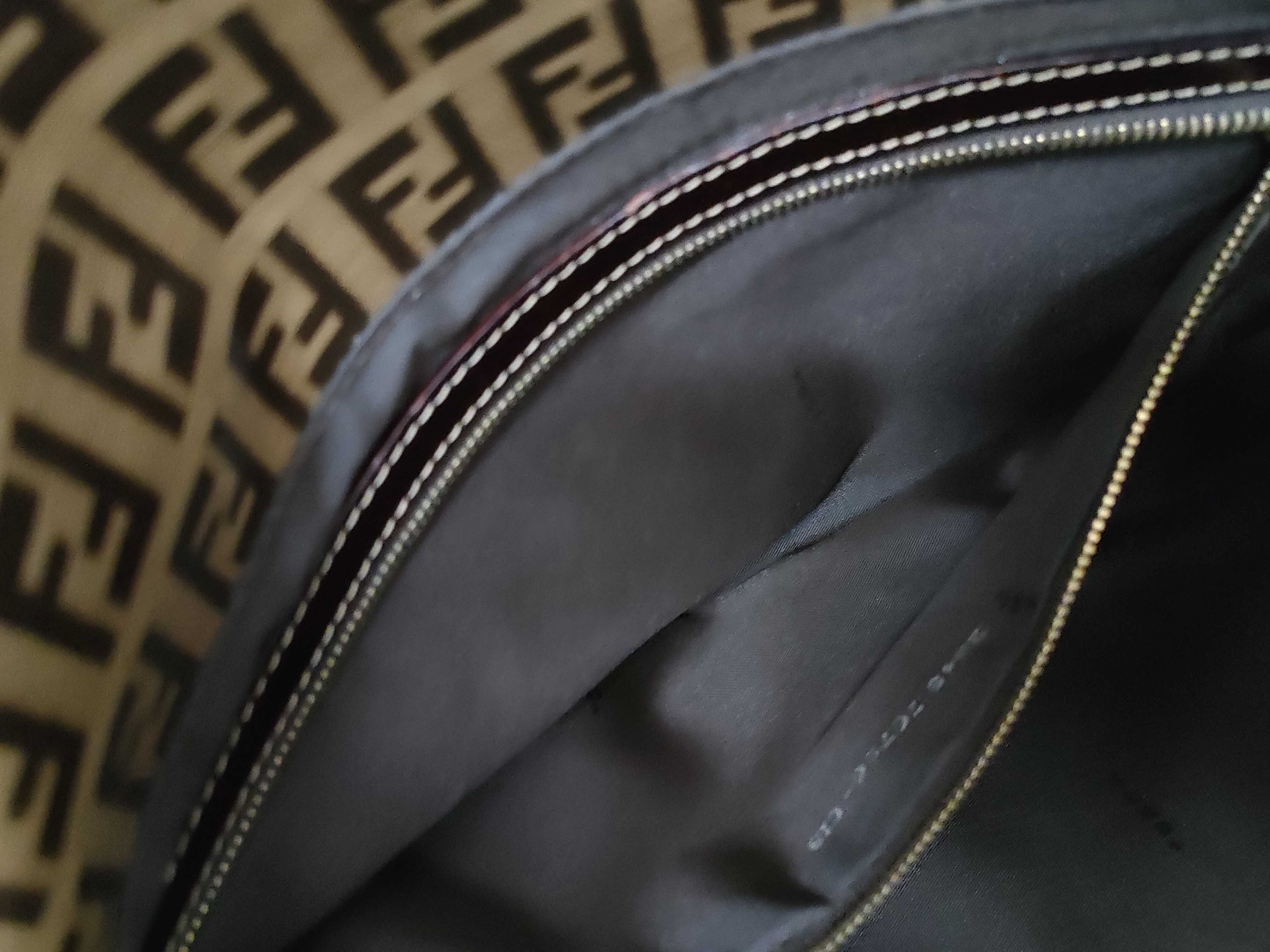 Zucca pattern Fendi Mamma handbag with gold hardware — view 11
