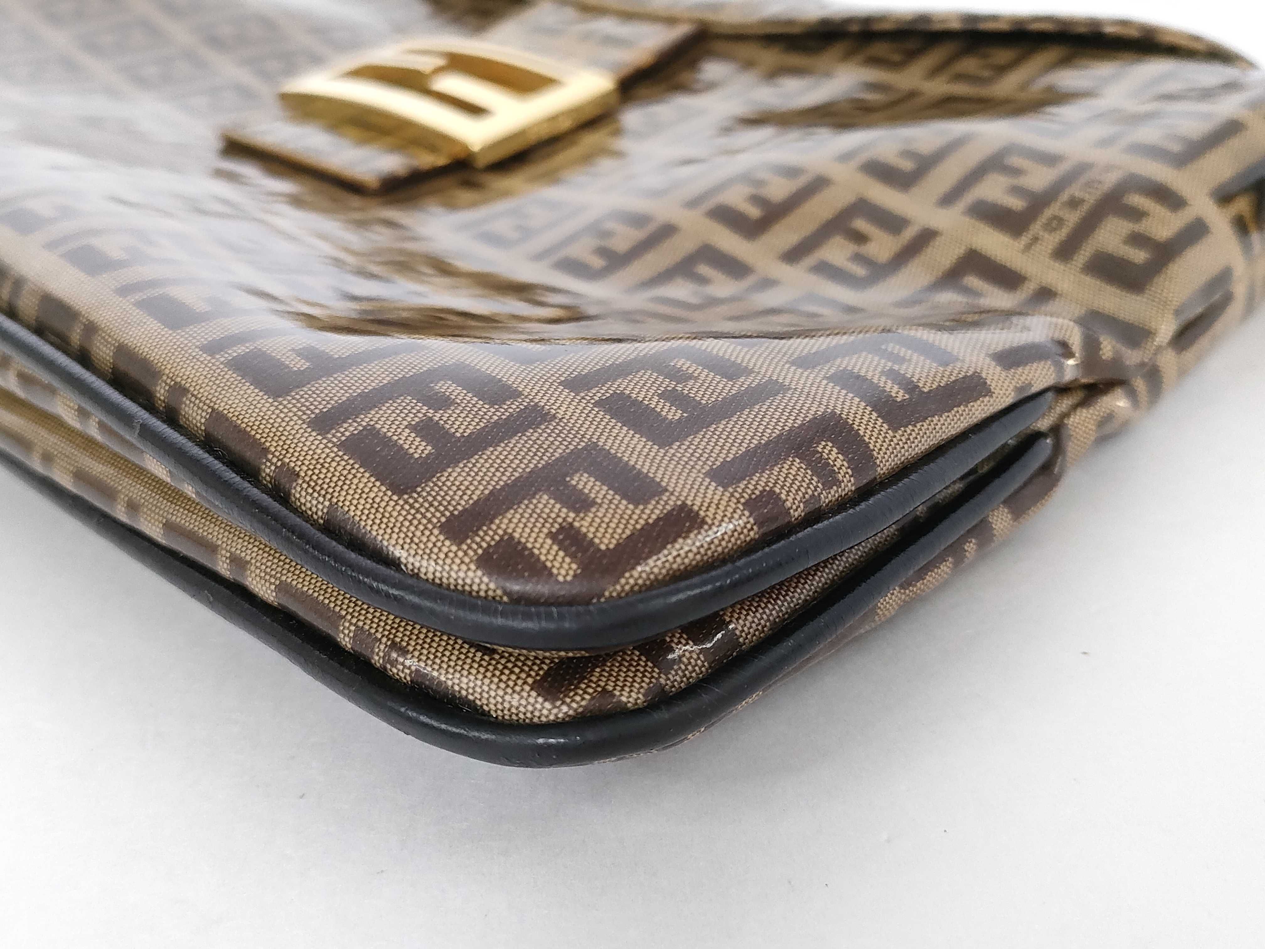 Zucca pattern Fendi Mamma handbag with gold hardware — view 6