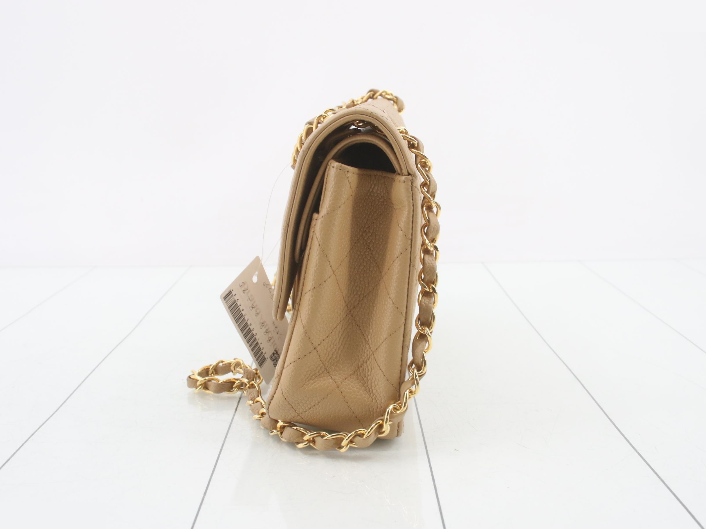 Caviar Double Flap 25 Shoulder Bag (with seal) — view 3