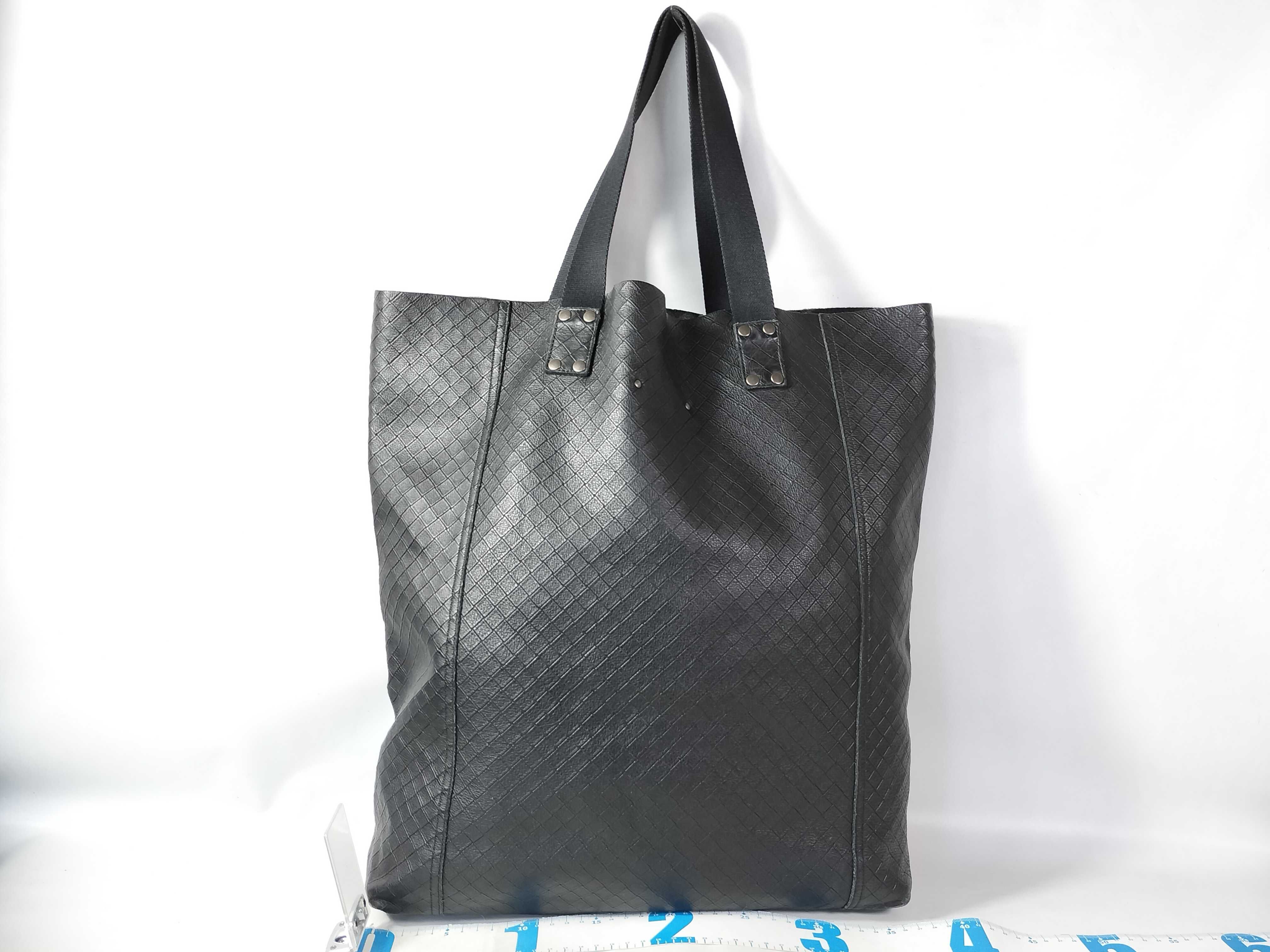 Intrecciato Leather Tote Bag, Black — view 2