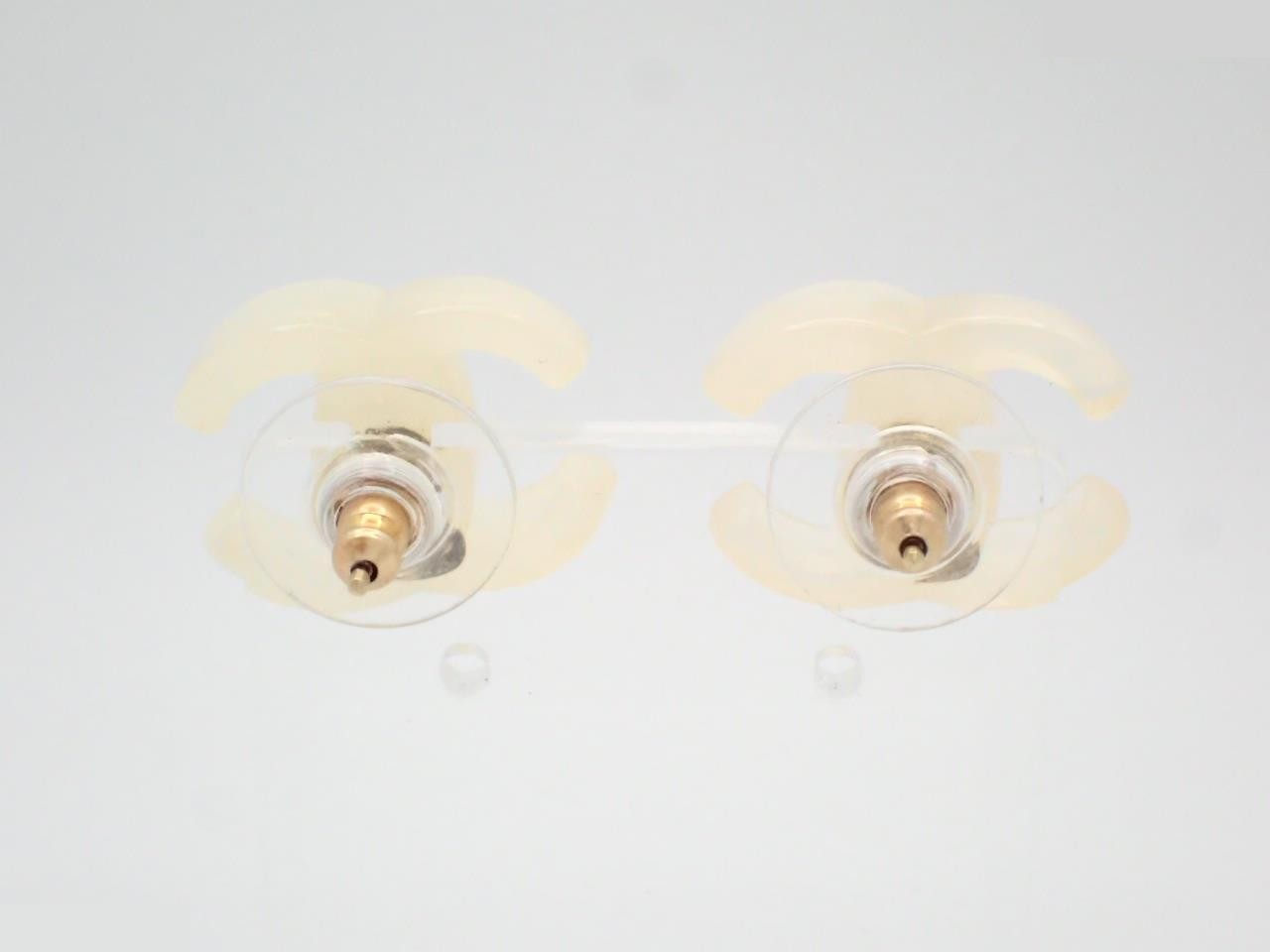 Coco mark plastic earrings with blisters — view 2