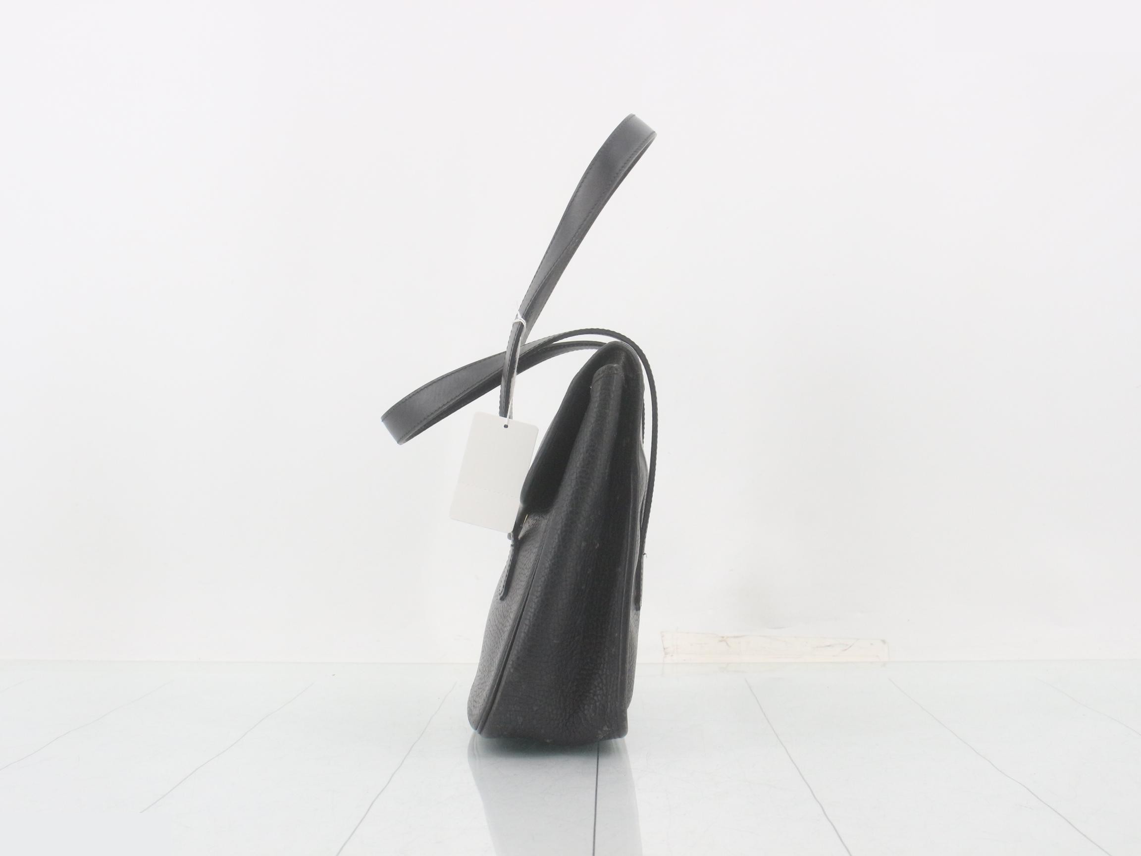 handbag — view 3
