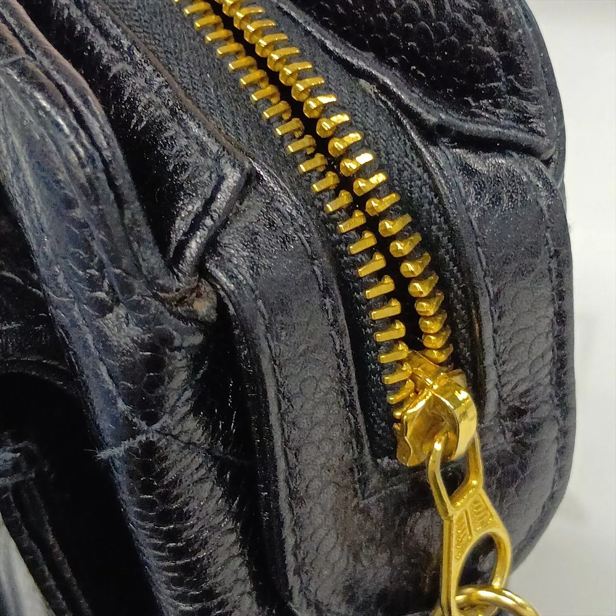 Matelassé Caviar Skin Chain Shoulder Bag, Black with Gold Hardware — view 14