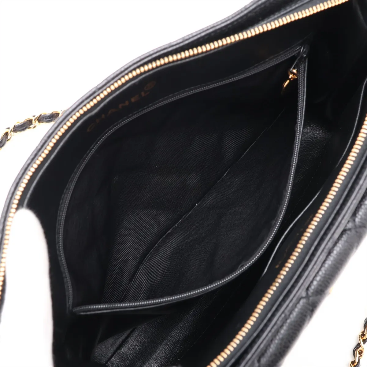 Matelassé Caviar Skin Chain Shoulder Bag, Black with Gold Hardware — view 8