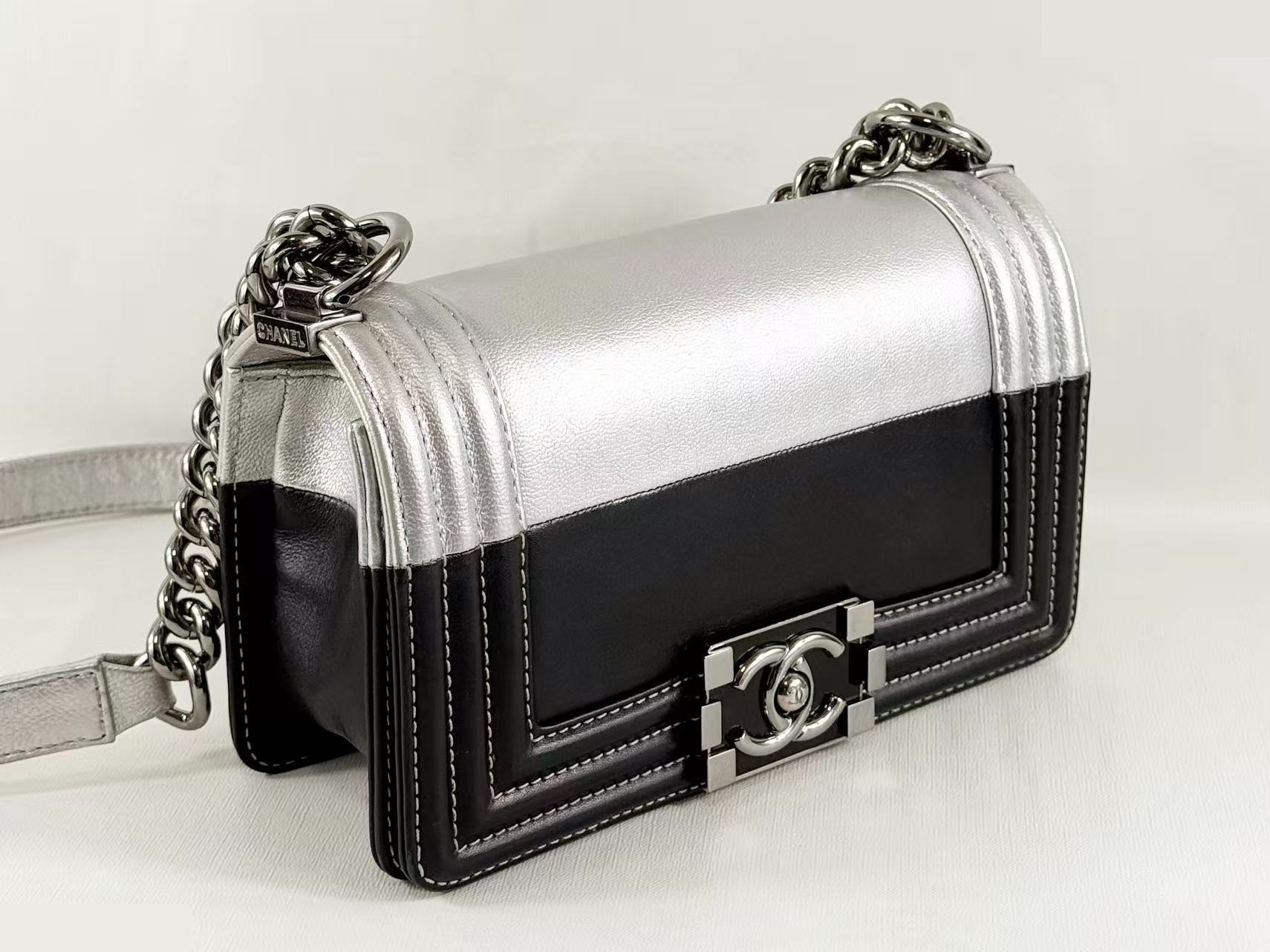 Boy's Bicolor Shoulder Bag, W20cm (approx.), Serial Number 21 — view 2