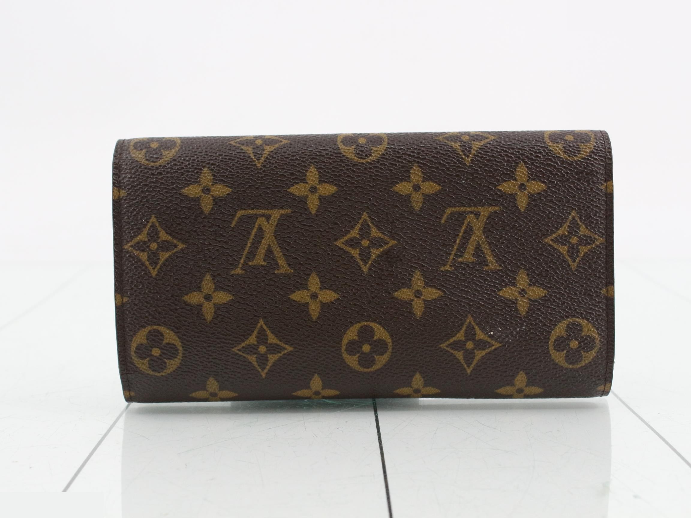 Monogram Portefeuille Tresor International Tri-fold Long Wallet — view 2