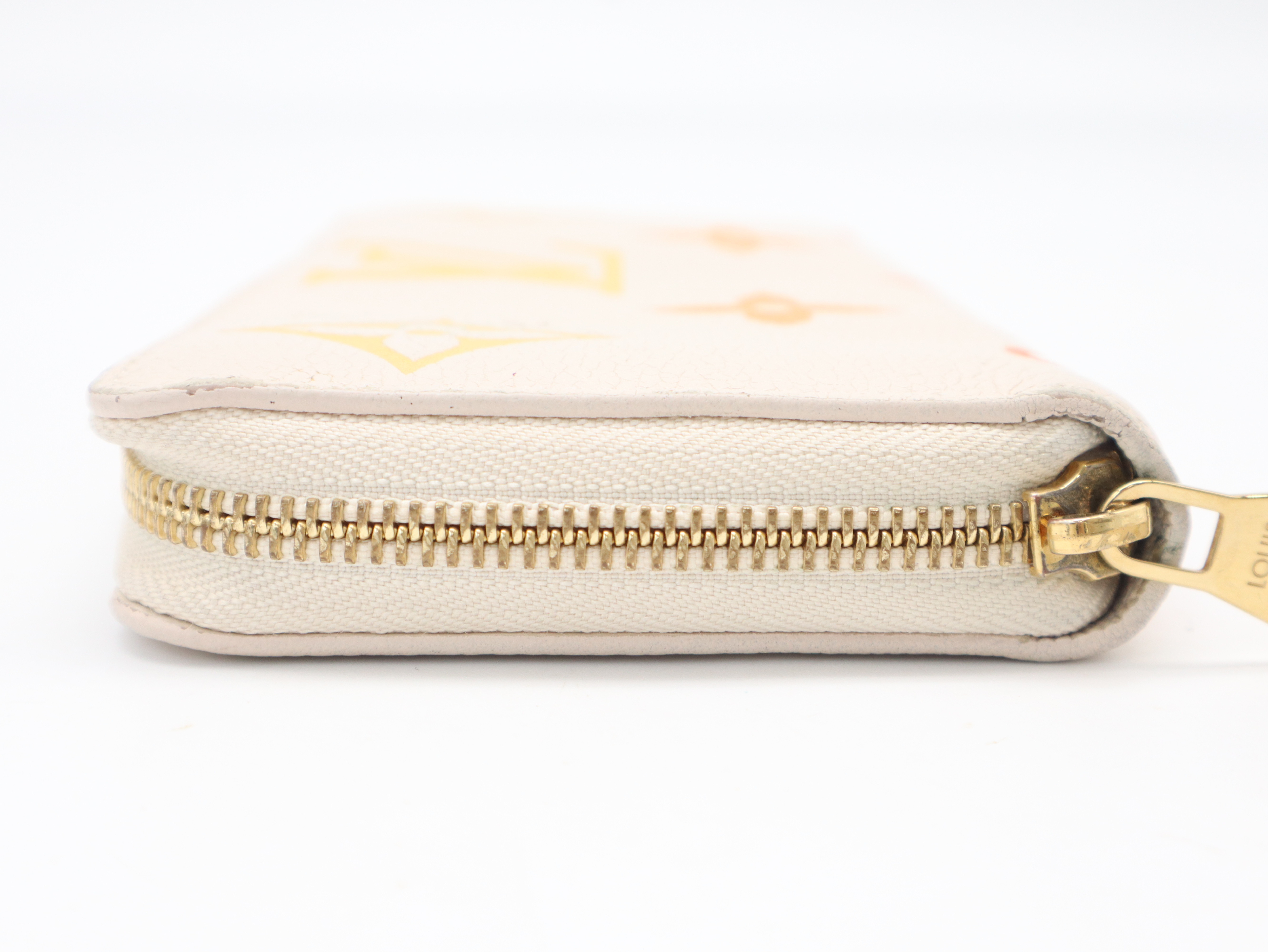 M82206 Monogram Empreinte LV Gradient Zippy Wallet White — view 6