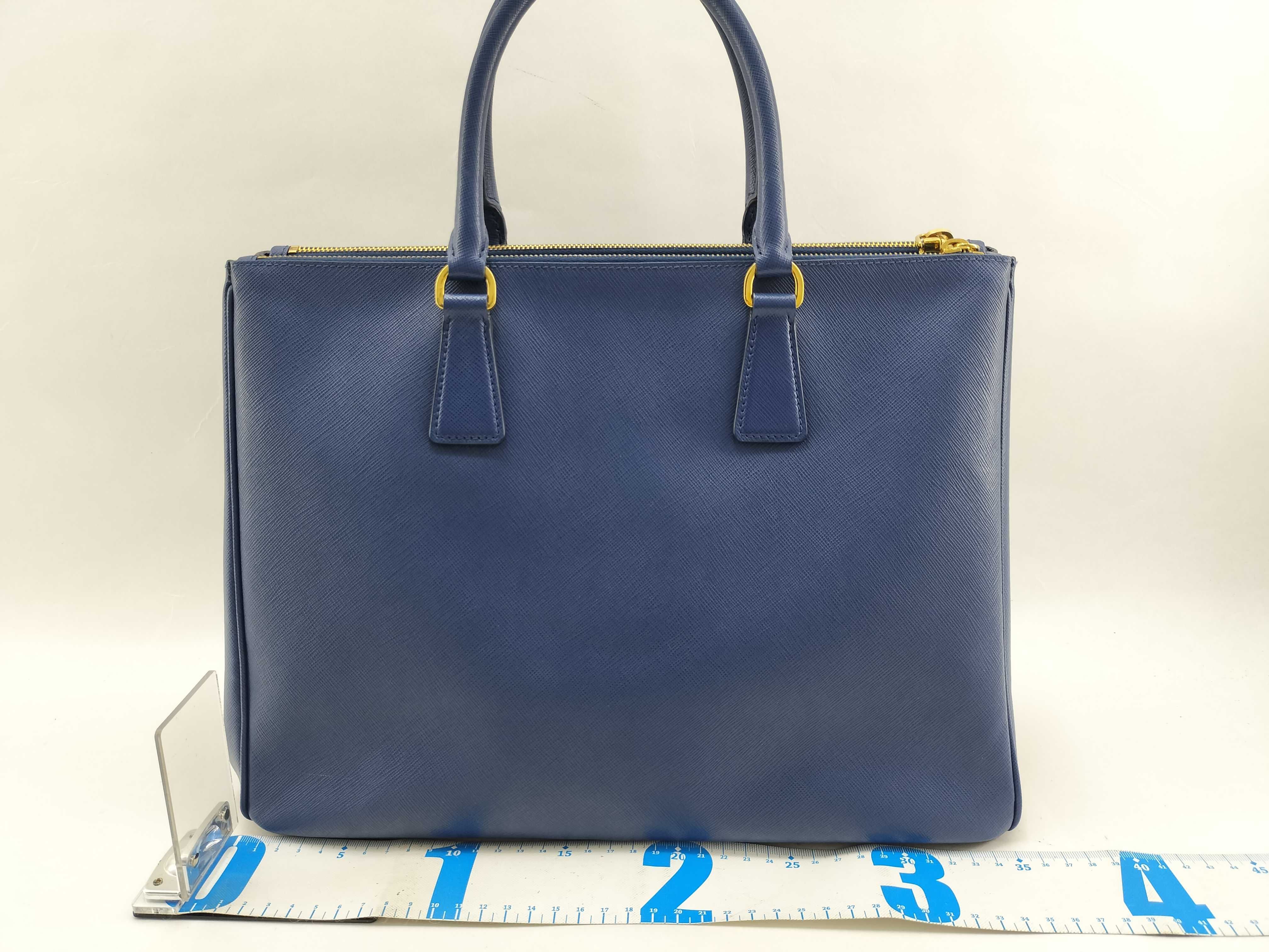 Saffiano Lux Double-Zip Tote Bag Navy BN1786 Tote Bag — view 2