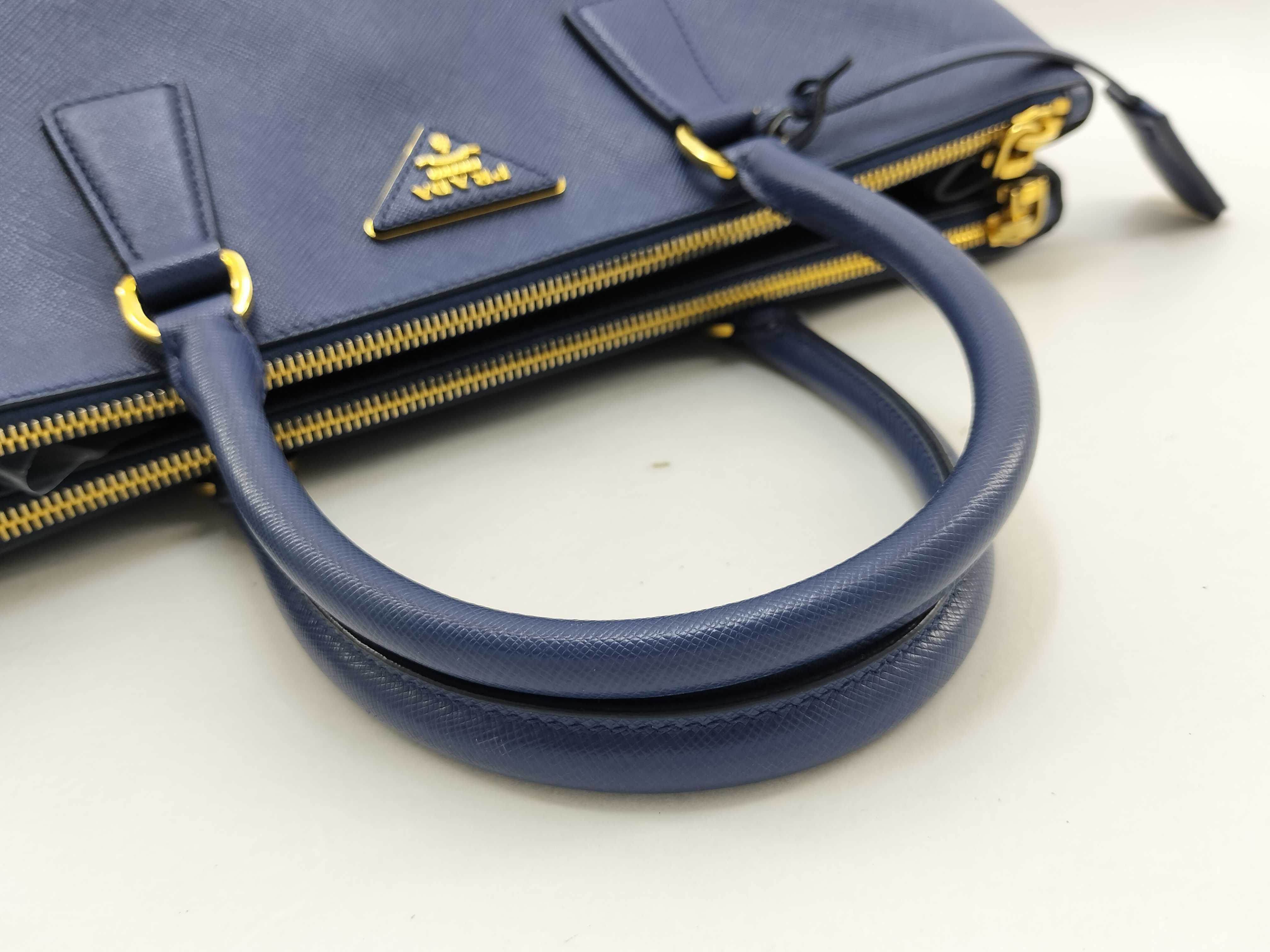 Saffiano Lux Double-Zip Tote Bag Navy BN1786 Tote Bag — view 6