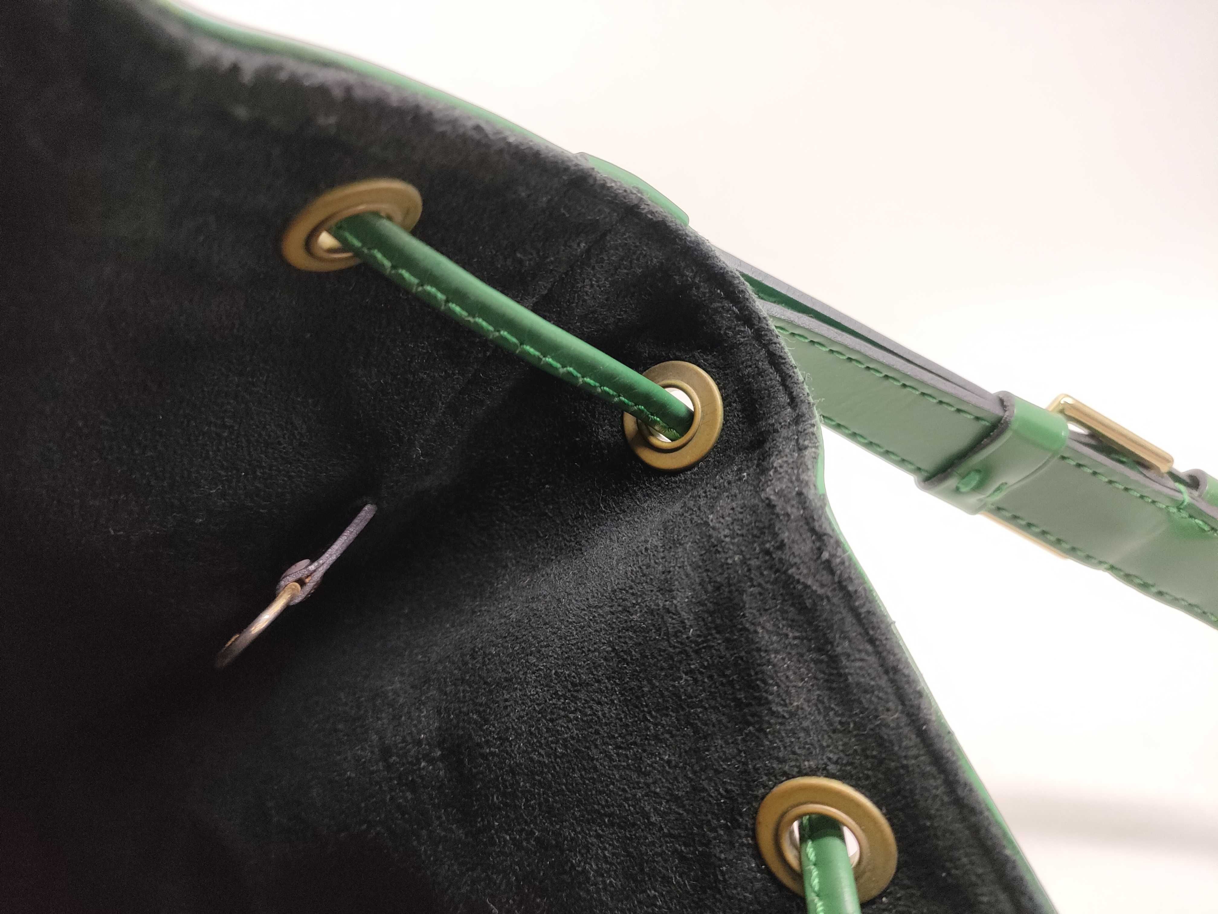 Epi Noé Shoulder Bag — view 11