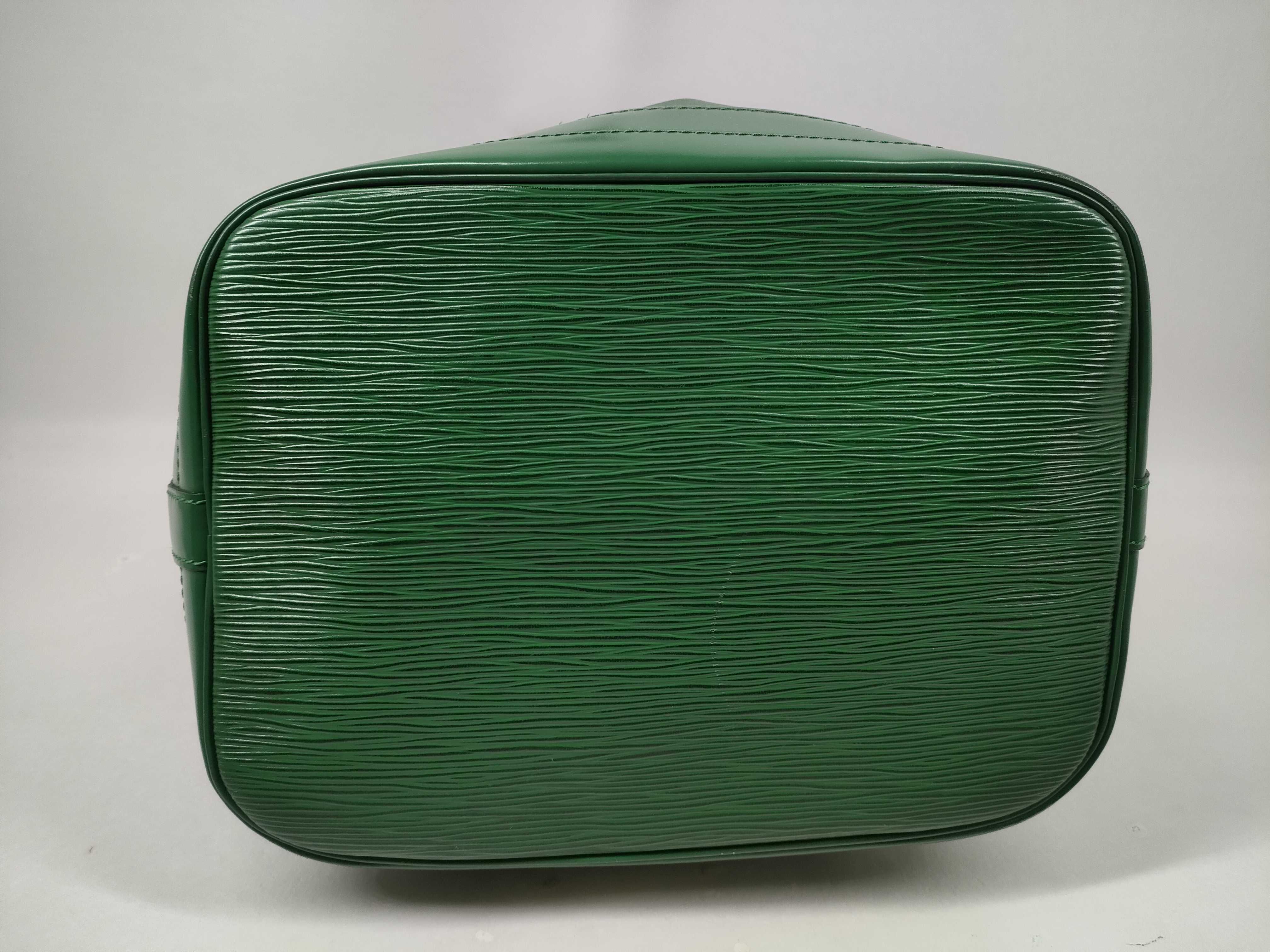 Epi Noé Shoulder Bag — view 3