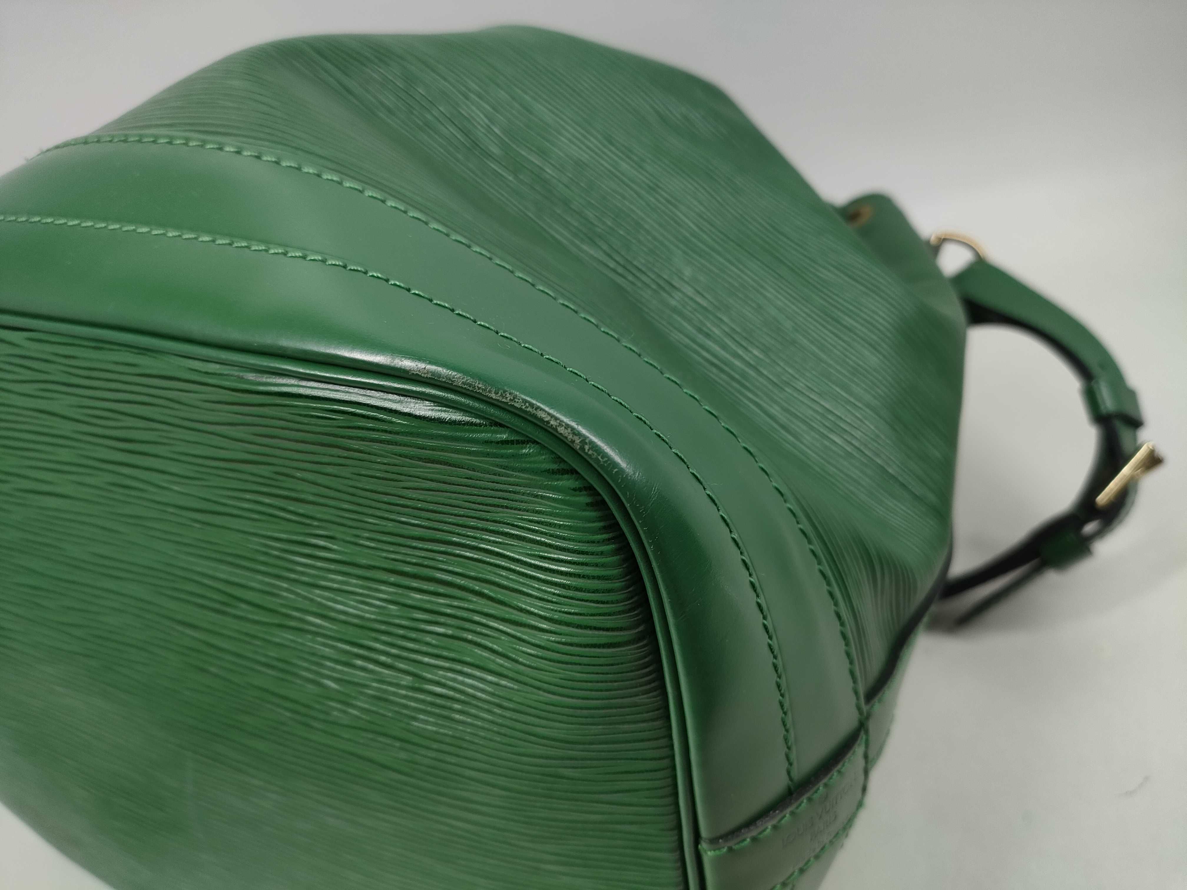 Epi Noé Shoulder Bag — view 4