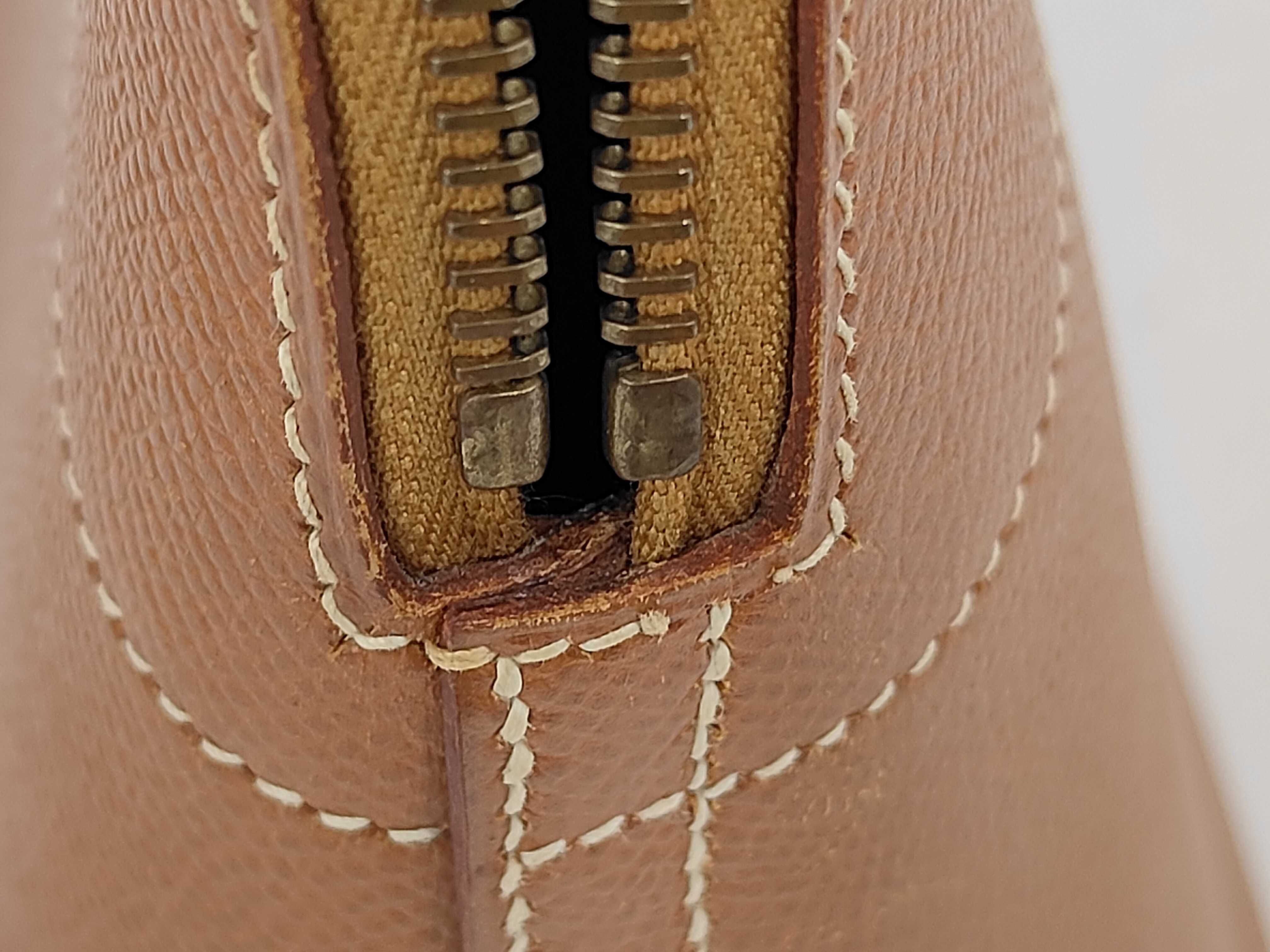 Bolide 23 Courchevel Leather Handbag with Gold Hardware (Z) — view 9