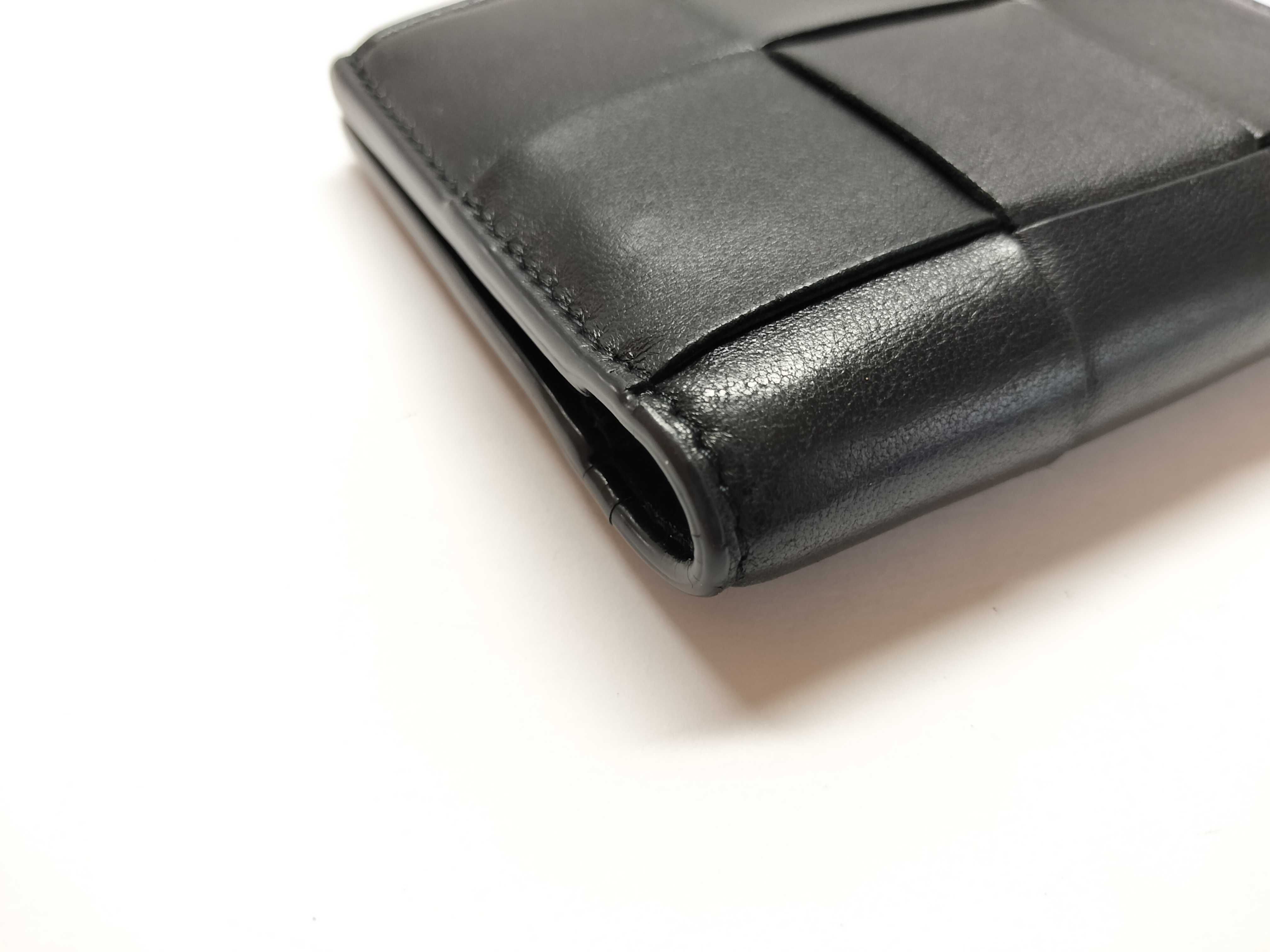 Small Cassette Bi-fold Zipper Wallet — view 4