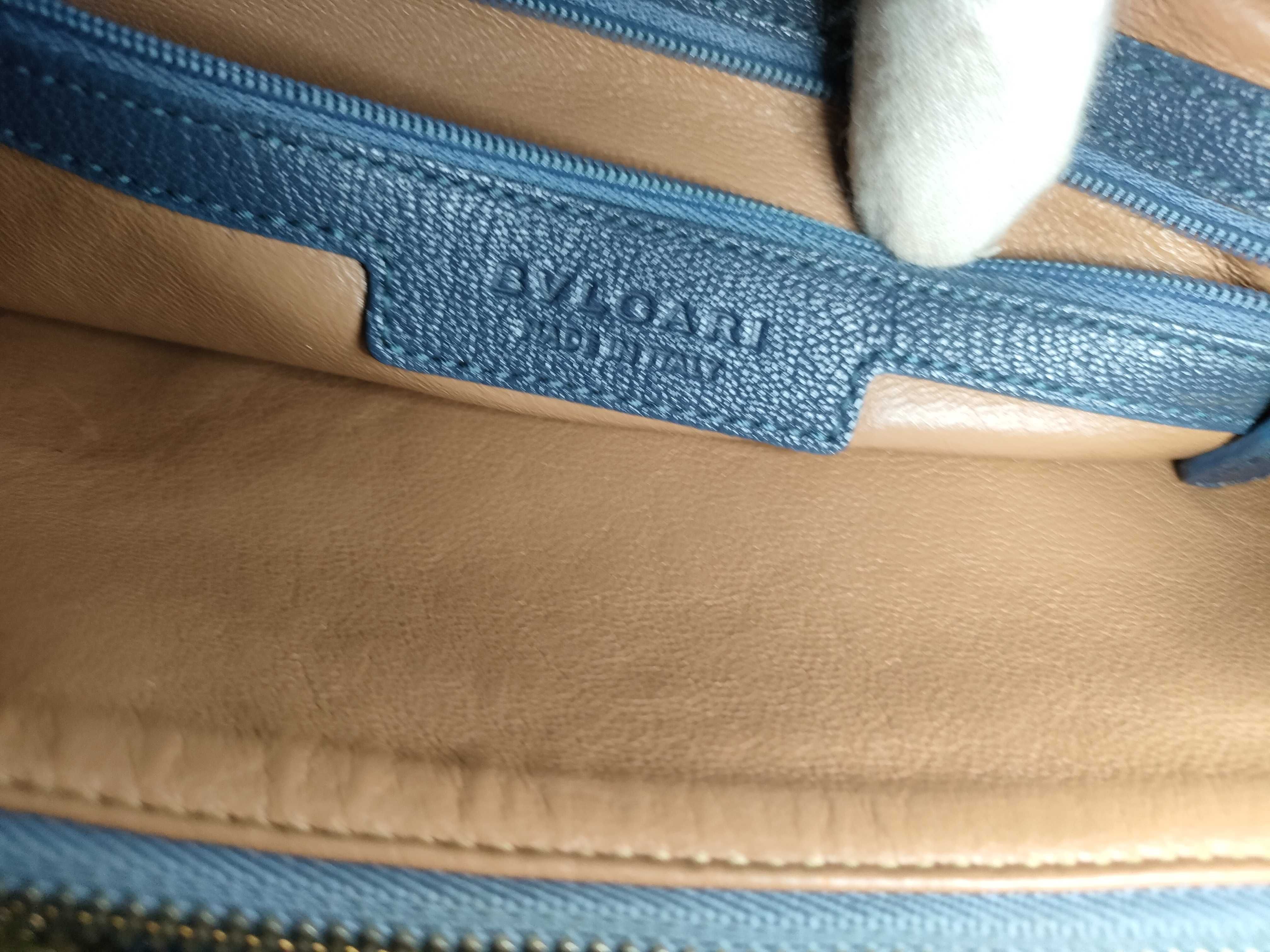Bulgari Leather Circle Handbag Navy Handbag — view 12