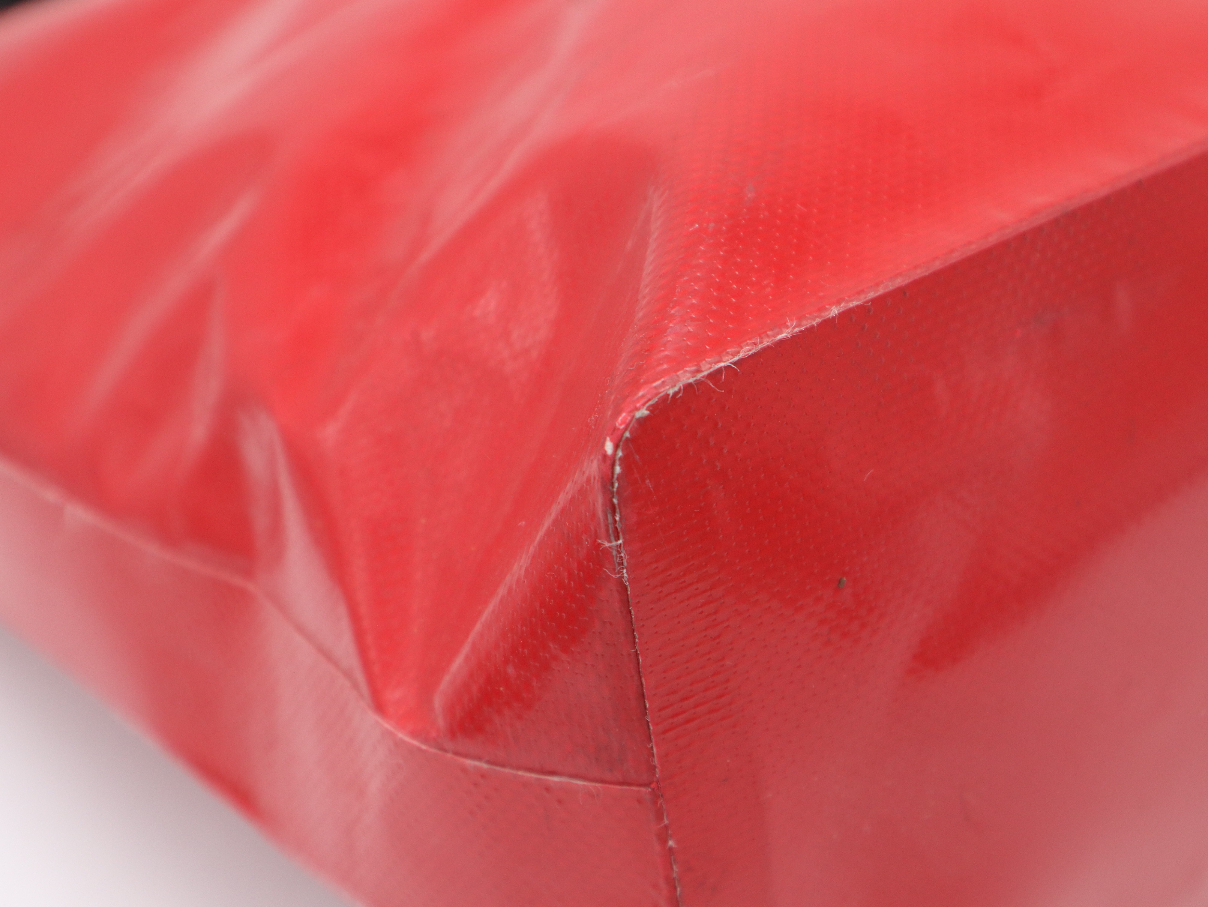 waterproof vinyl Coco Mark ETANCHE shoulder bag, red shoulder bag — view 9