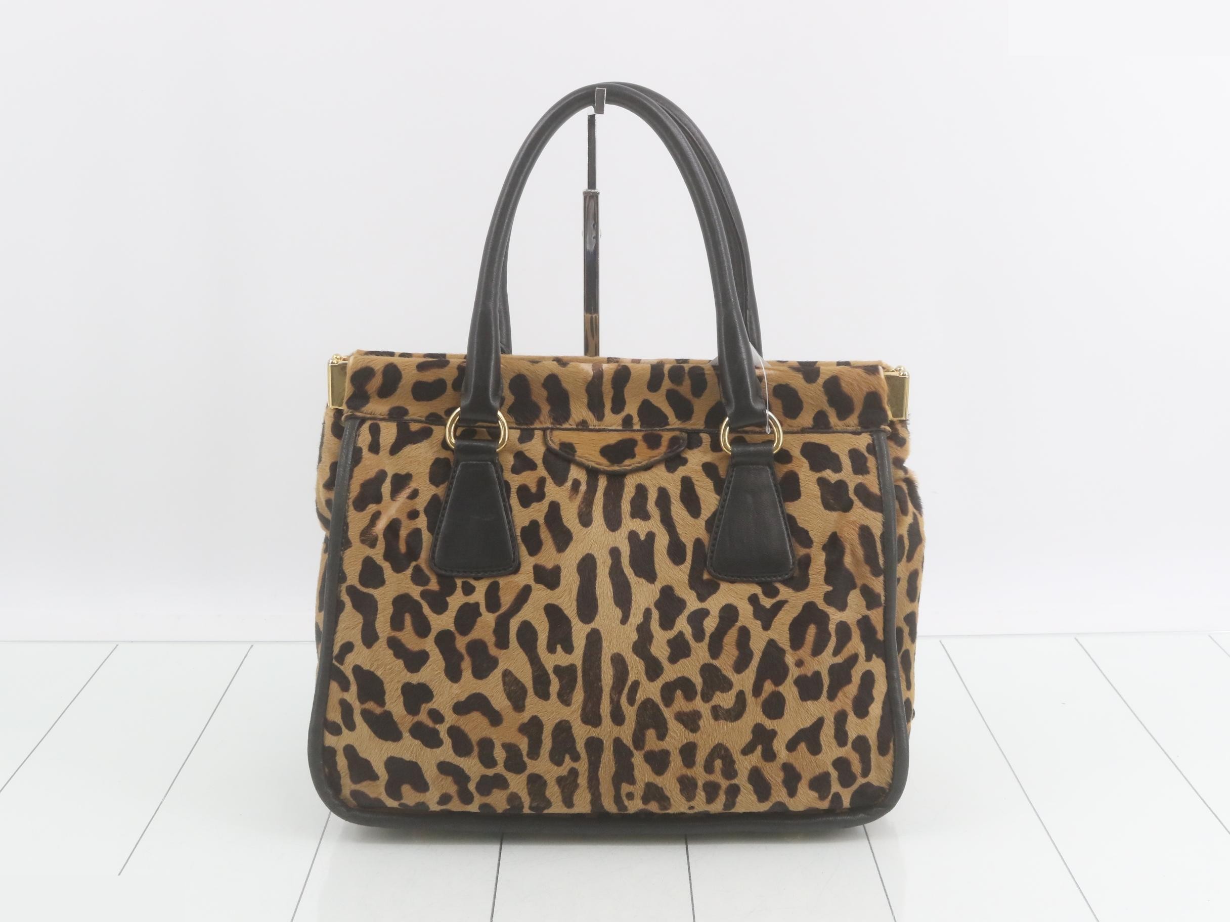 Calf hair leopard print name tag handbag tote bag — view 2
